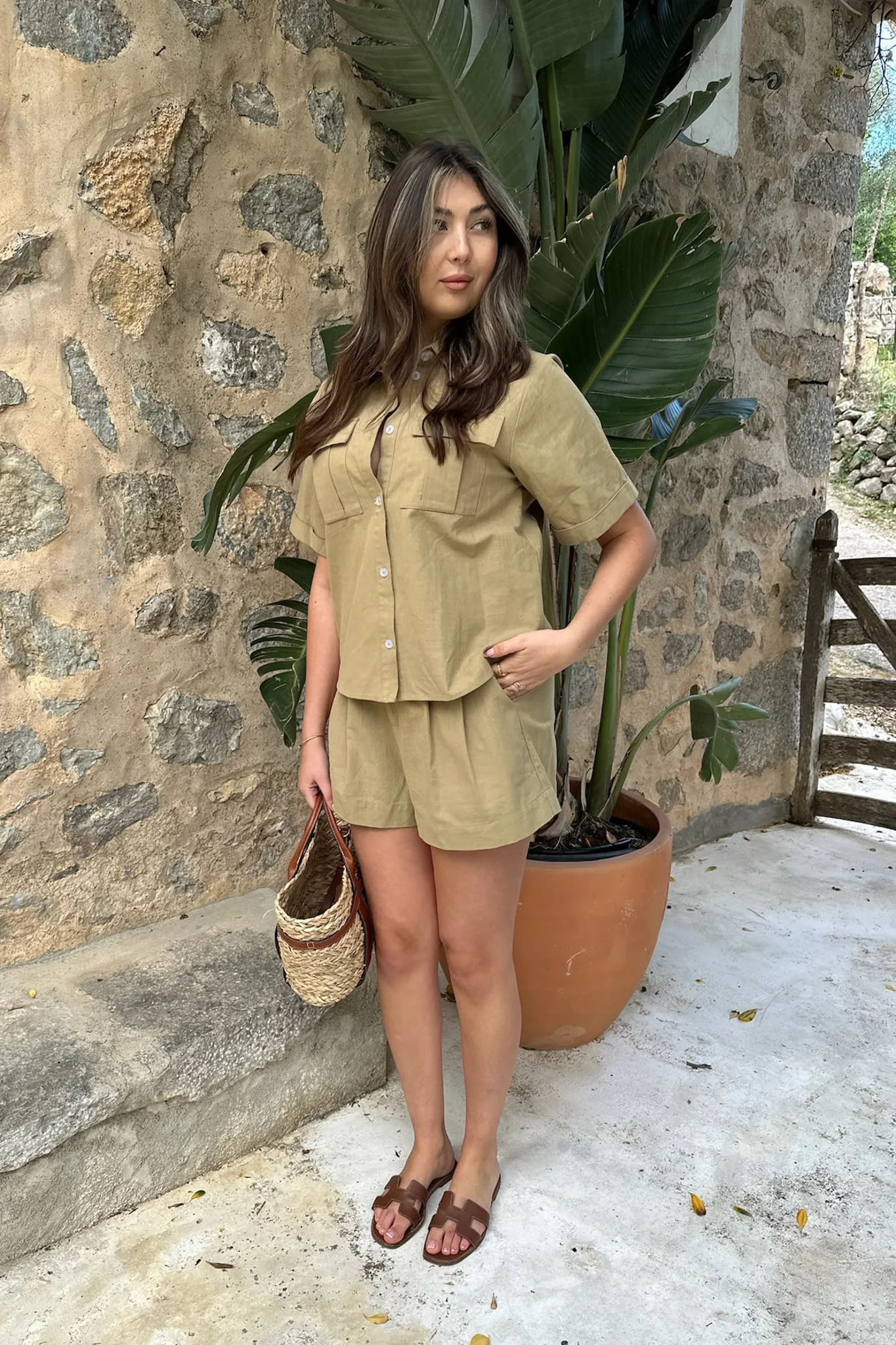 AlbaIC Shorts - Light Khaki - Image 4