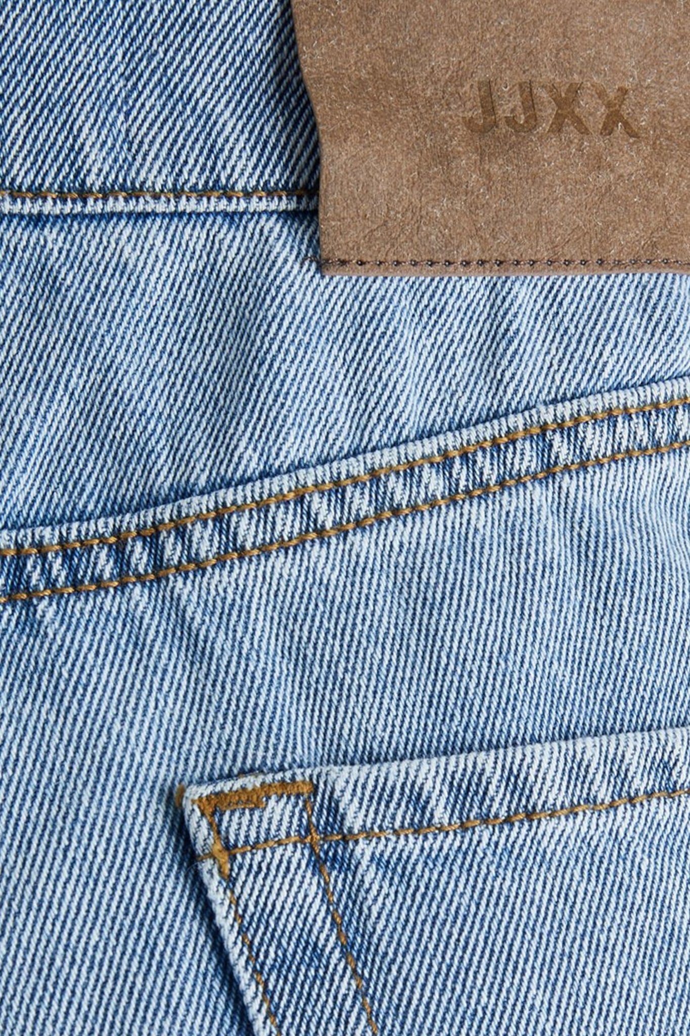 JXAlexa Loose HW Shorts - Light Blue Denim - Image 8