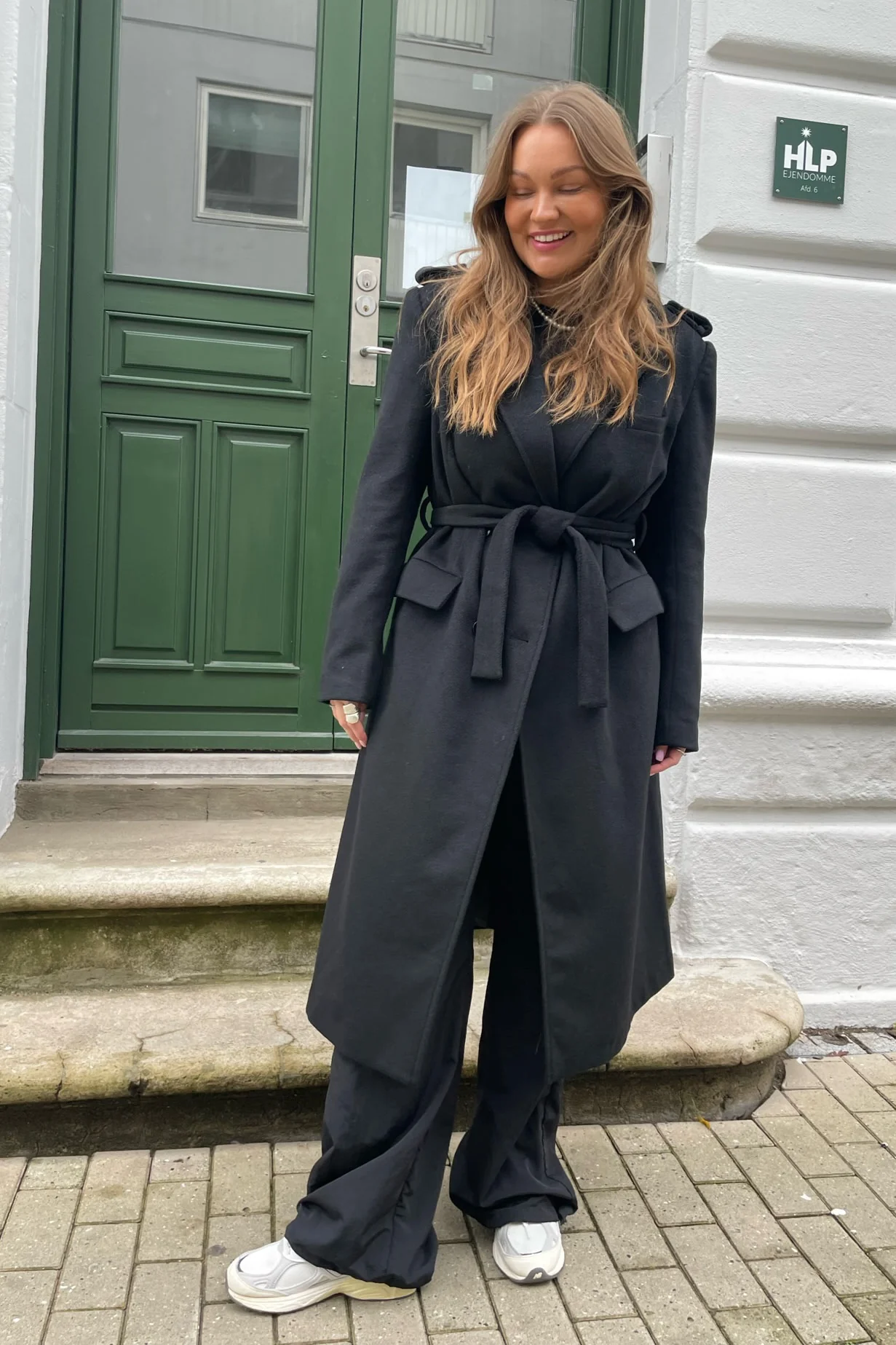 AlicaIC Wool Jacket - Black - Image 2
