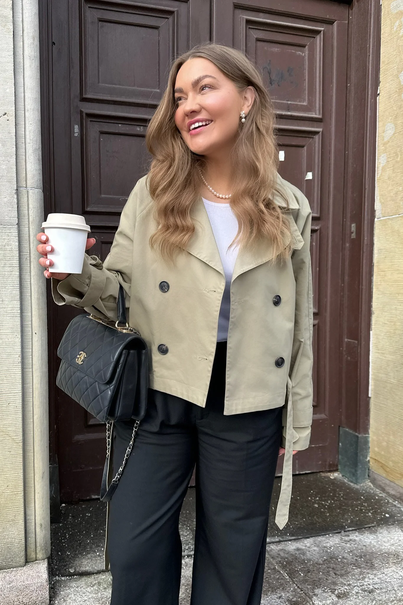 AlmaIC Trenchcoat - Dark Beige - Image 3