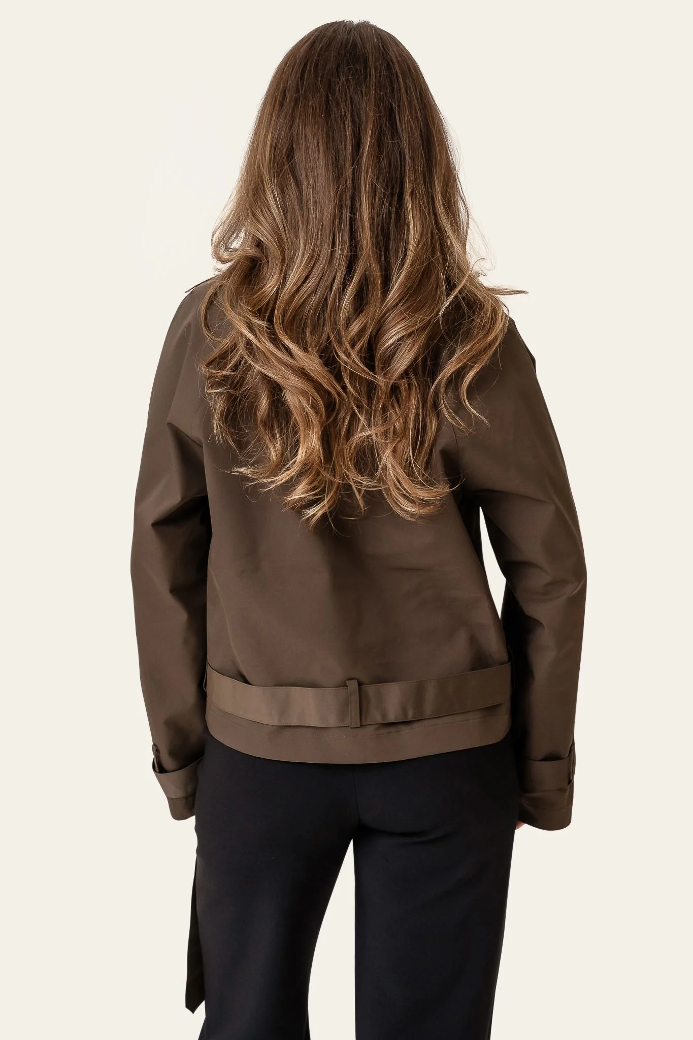 AlmaIC Trenchcoat - Dark Brown - Image 4
