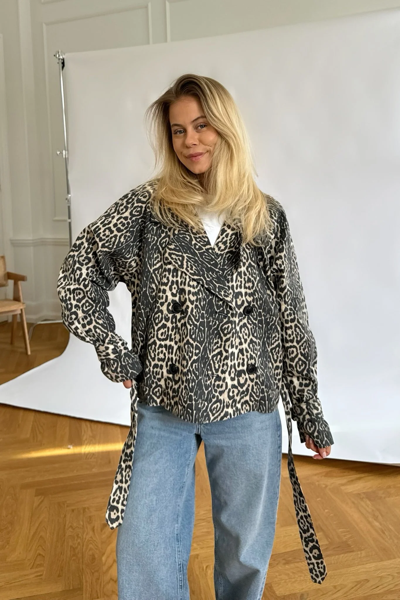 AlmaIC Trenchcoat - Leo Print - Image 16