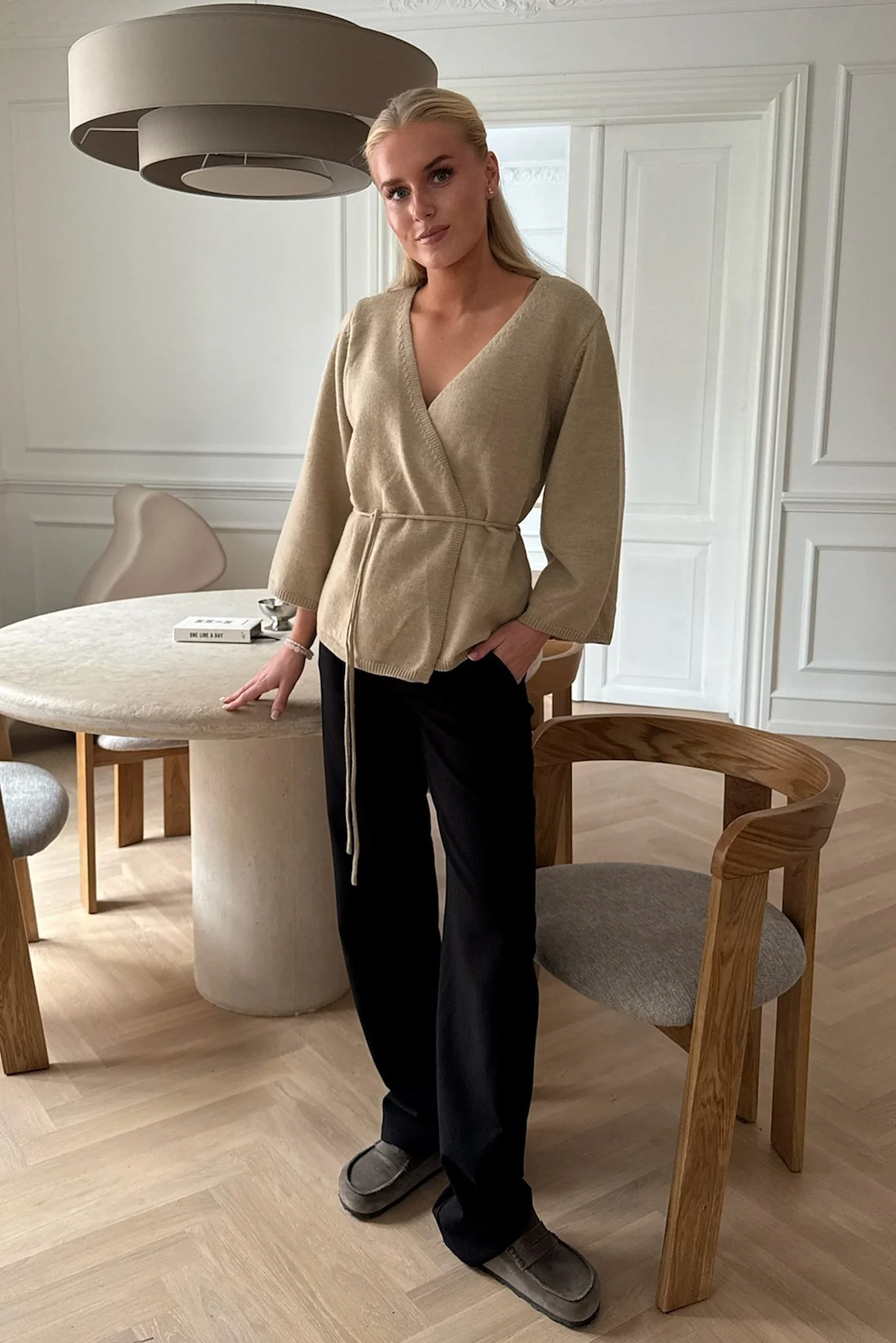 AnneIC Cardigan - Beige - Image 10