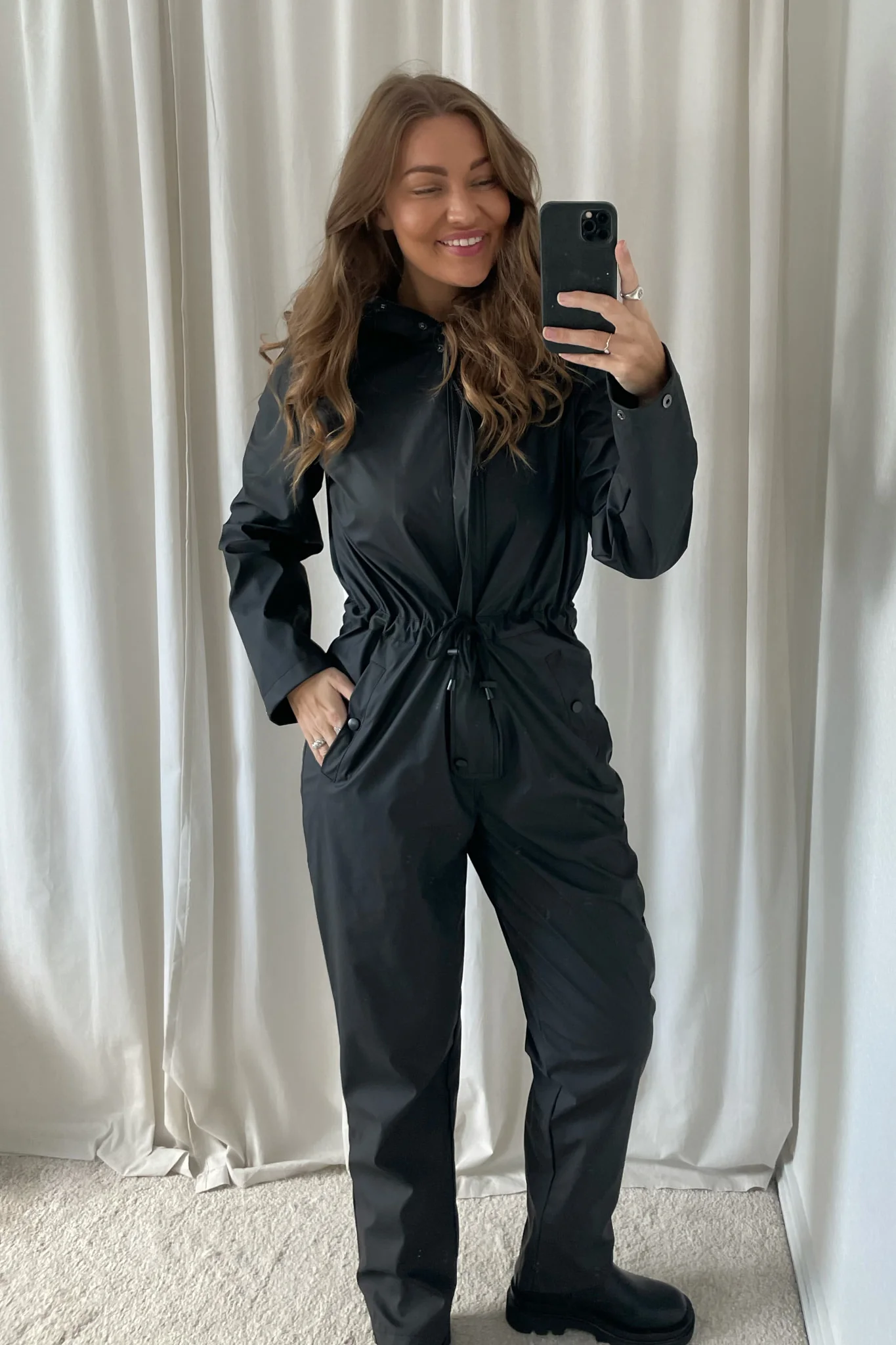 VMAsta Coated Wholesuit Rep - Black - Image 2
