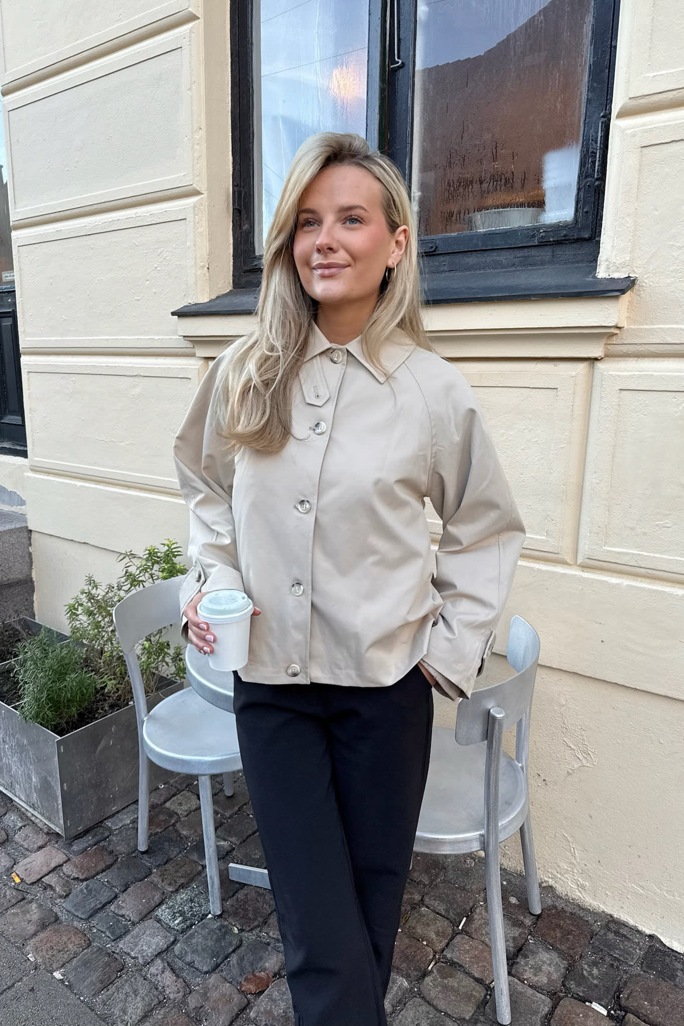 AvaIC Short Trenchcoat - Beige - Image 2