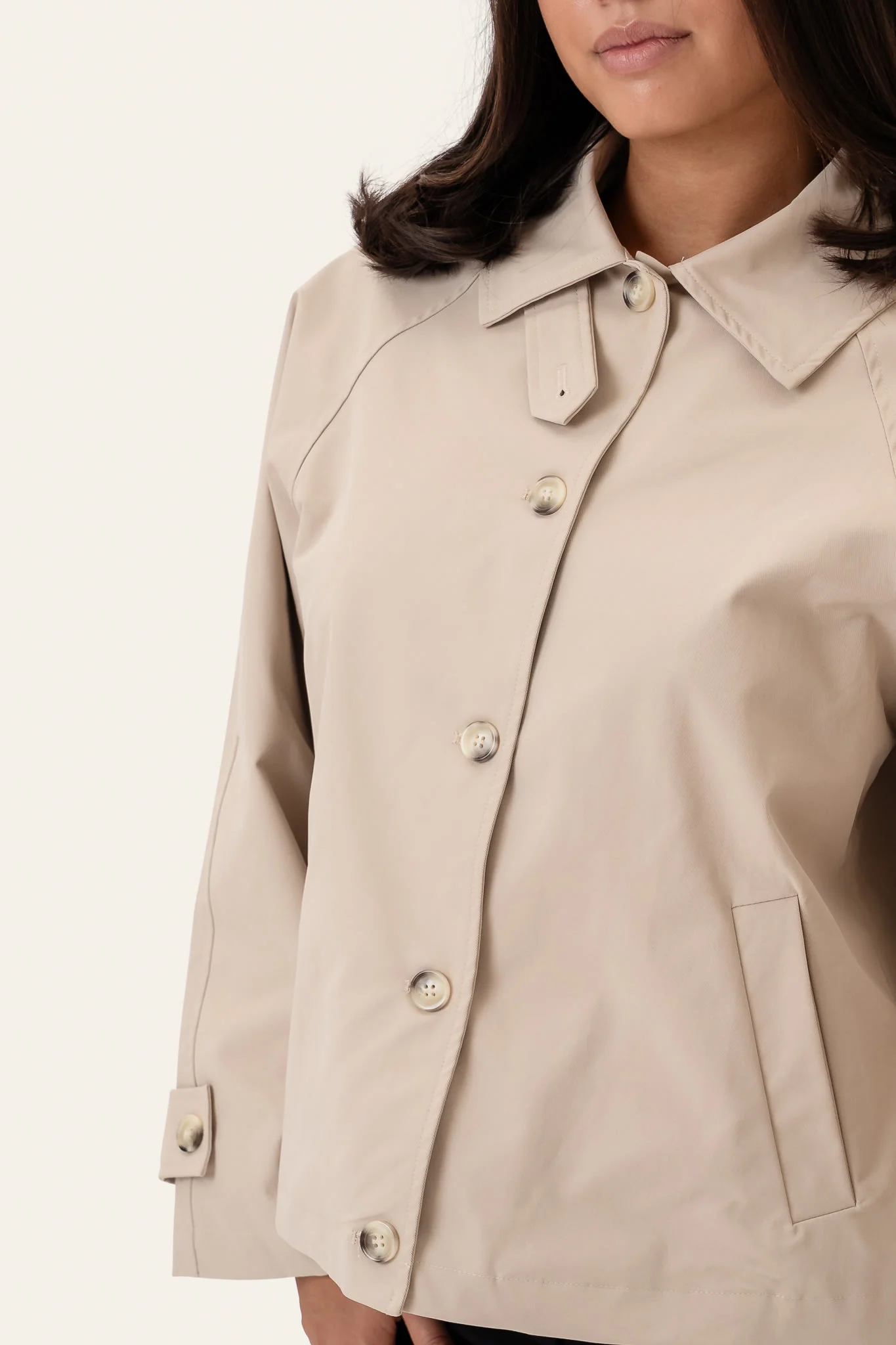 AvaIC Short Trenchcoat - Beige - Image 3