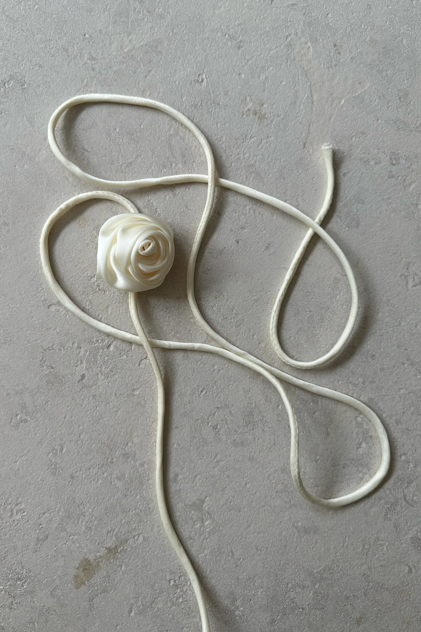 BellaIC Rose - White - Image 5