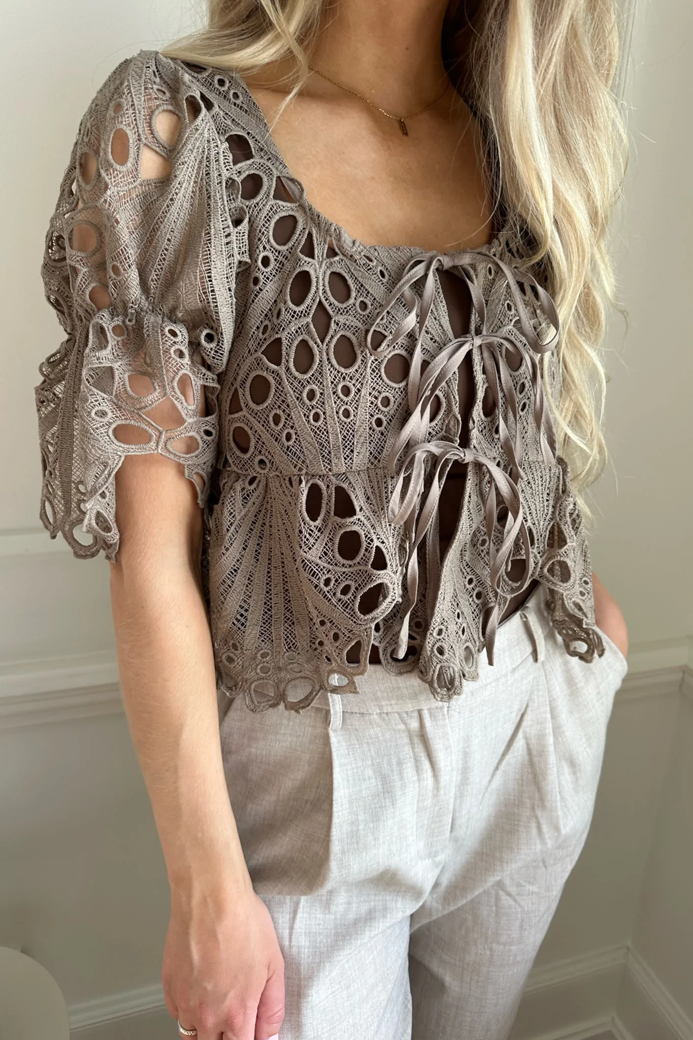 BellaIC Tie Top - Mocca Embroidery - Image 4