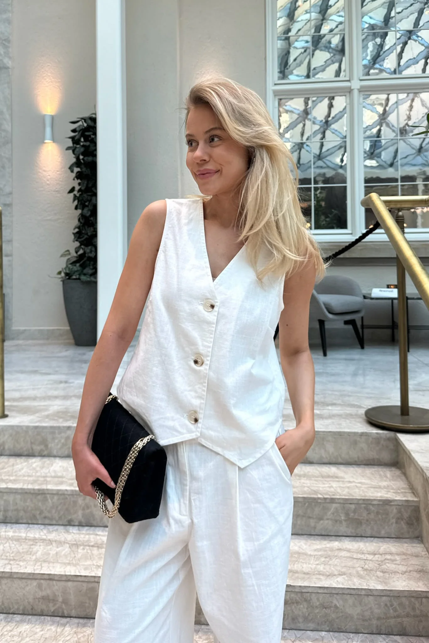 CelinaIC Vest - White - Image 5