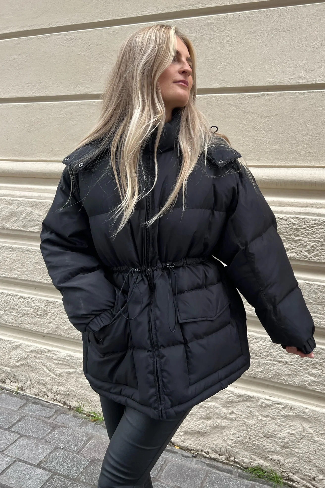 ElenaIC Jacket - Black - Image 3