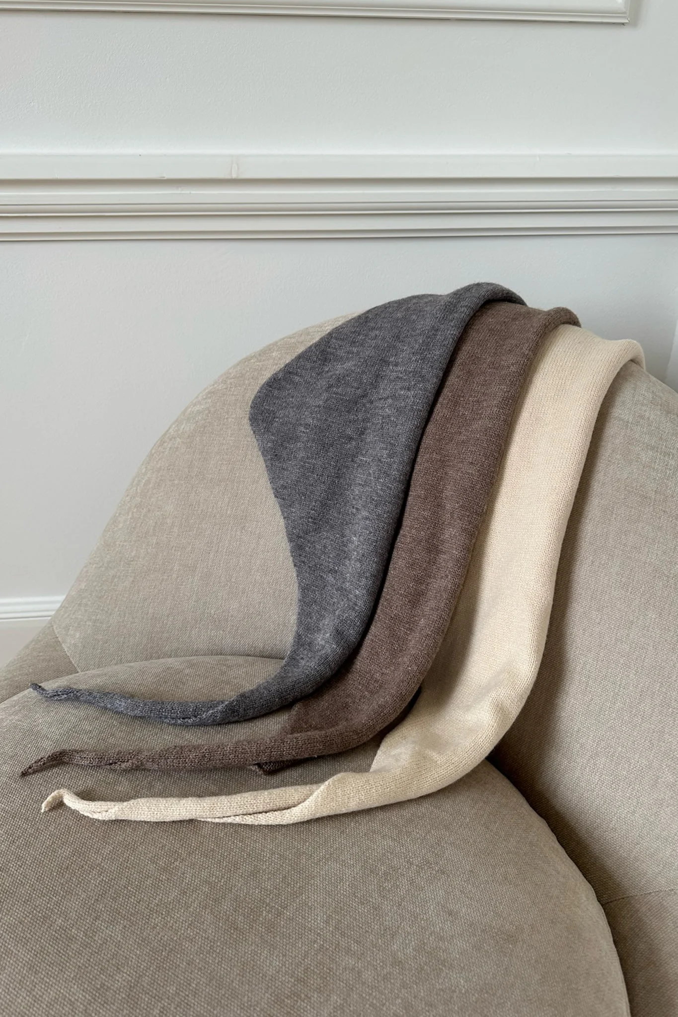 EllieIC Scarf - Beige - Image 2