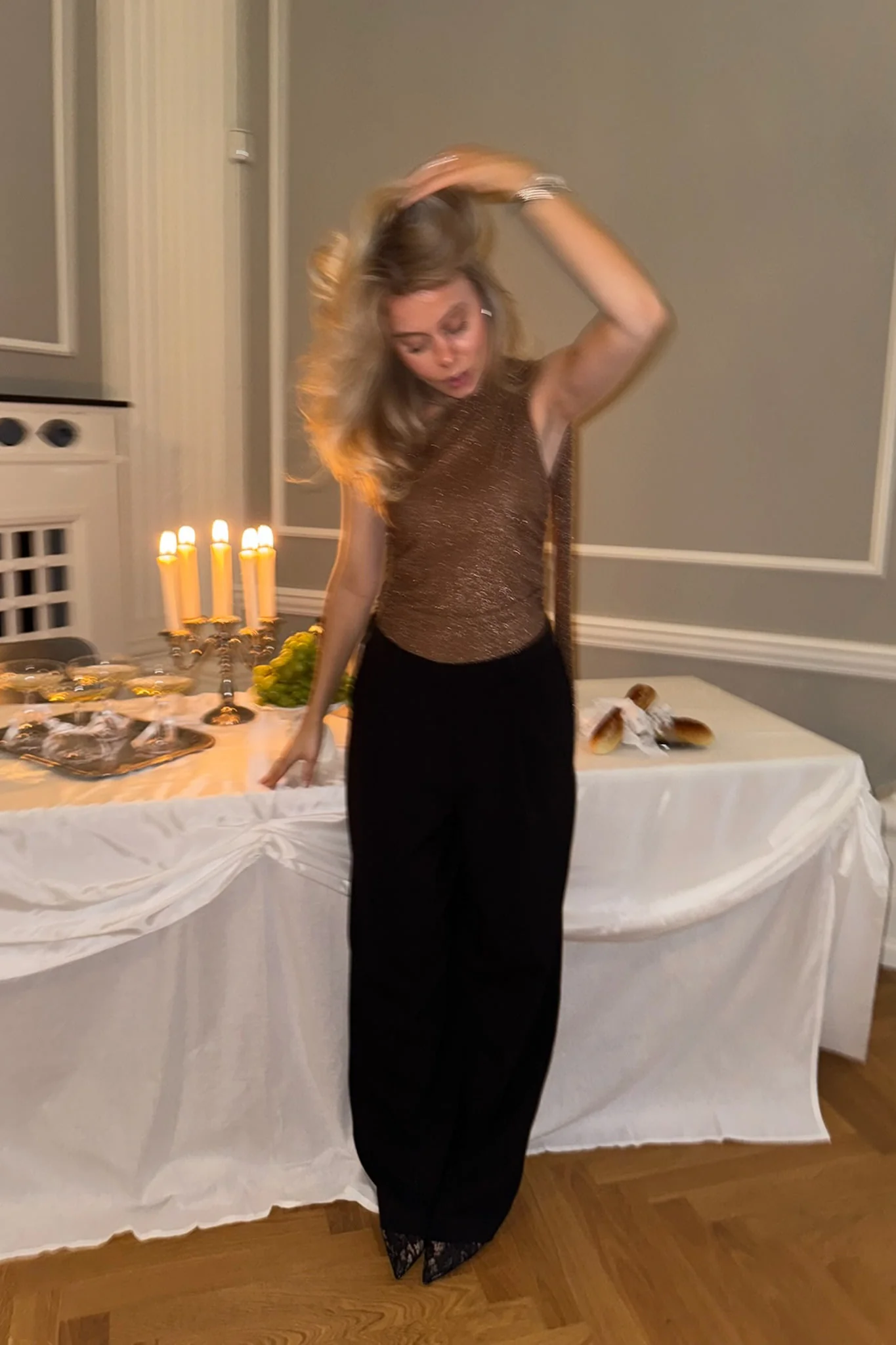 EllieIC Top - Brown Glitter - Image 2
