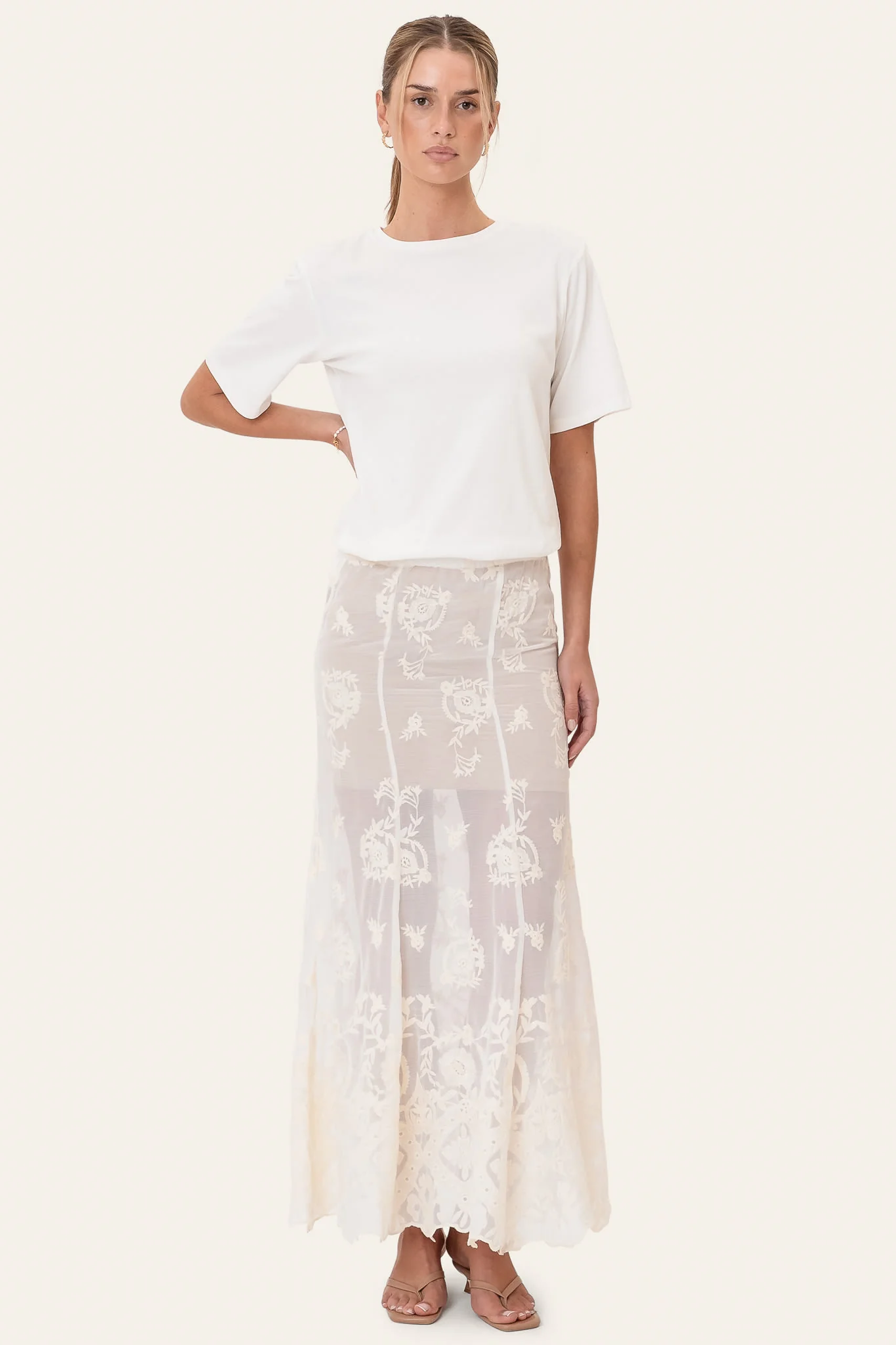 EllinorIC Lace Maxi Skirt - Vintage White - Image 3