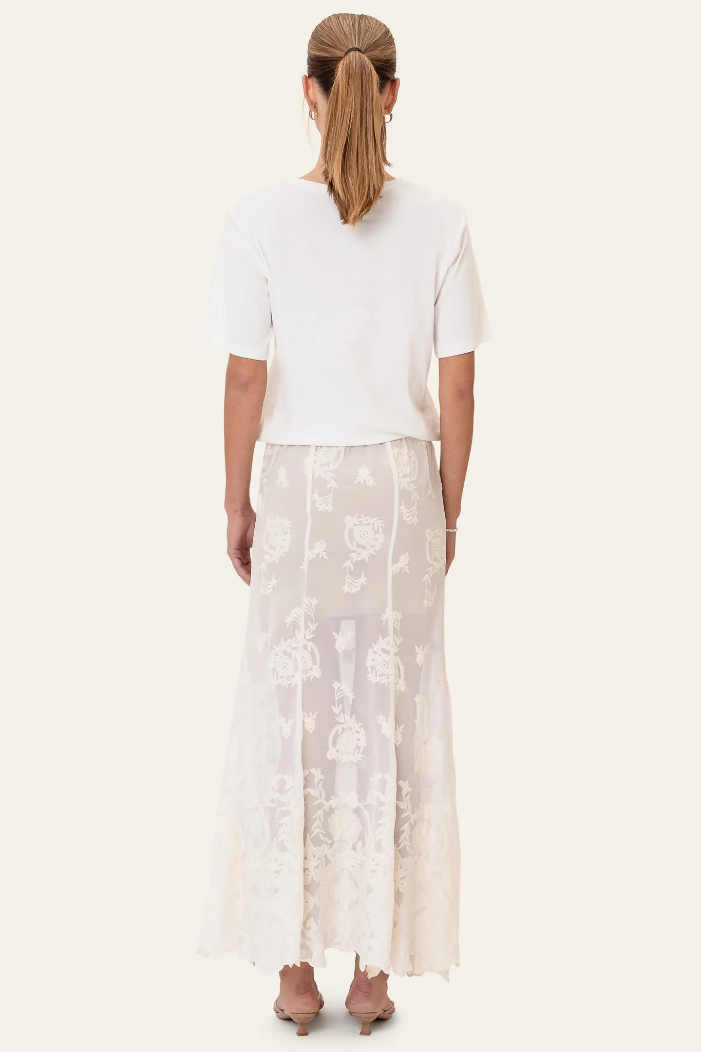 EllinorIC Lace Maxi Skirt - Vintage White - Image 4