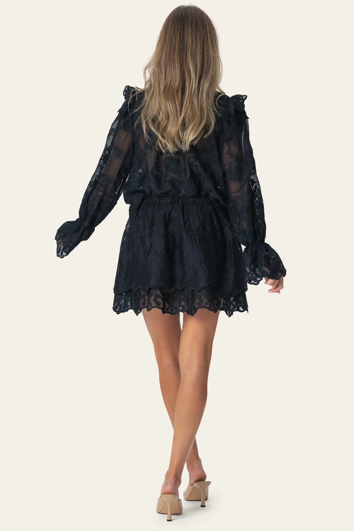 EllinorIC Lace Mini Skirt - Vintage Black - Image 3