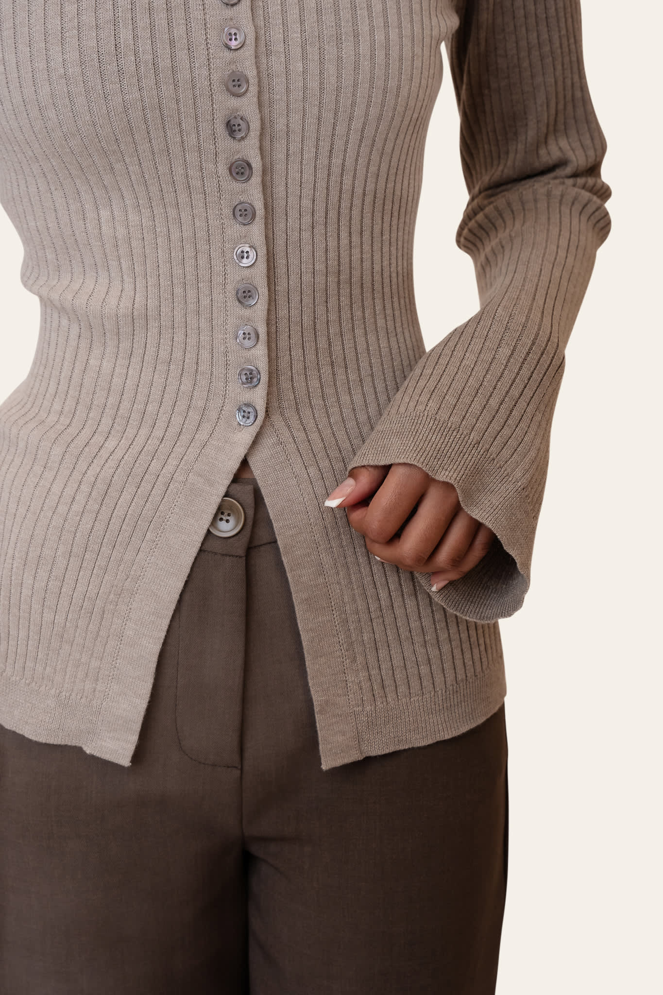 ElmaIC Cardigan - Light Brown - Image 3