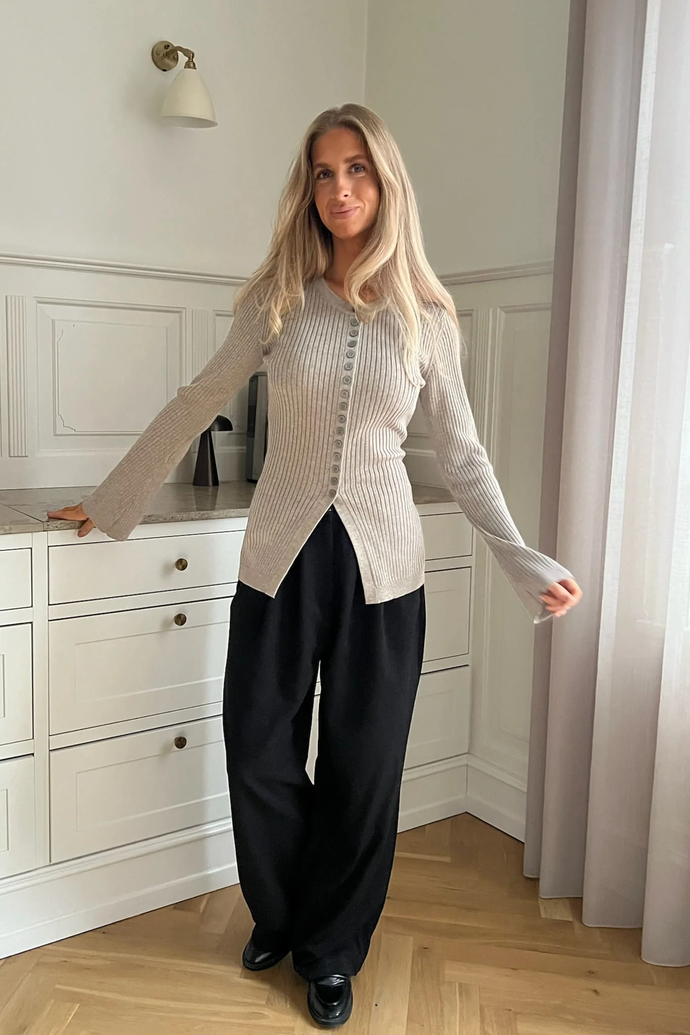 ElmaIC Cardigan - Light Brown - Image 6