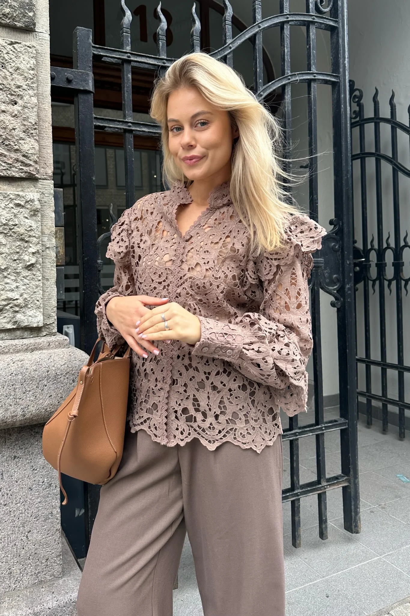 EmilieIC Blouse - Mocca - Image 5