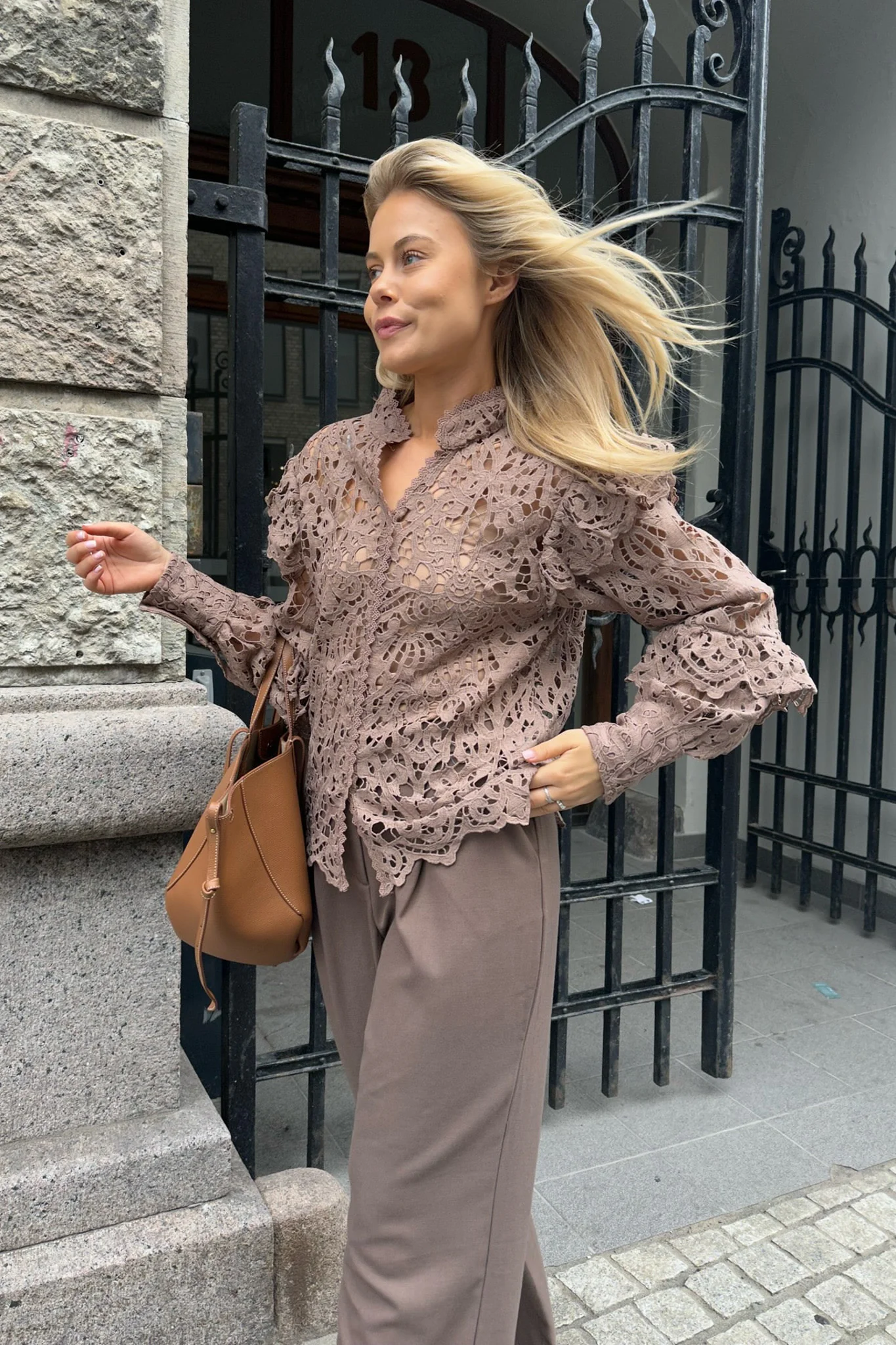 EmilieIC Blouse - Mocca - Image 6
