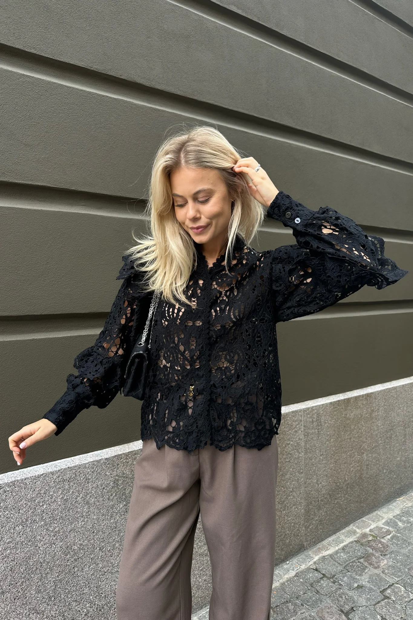 EmilieIC Blouse - Black - Image 8