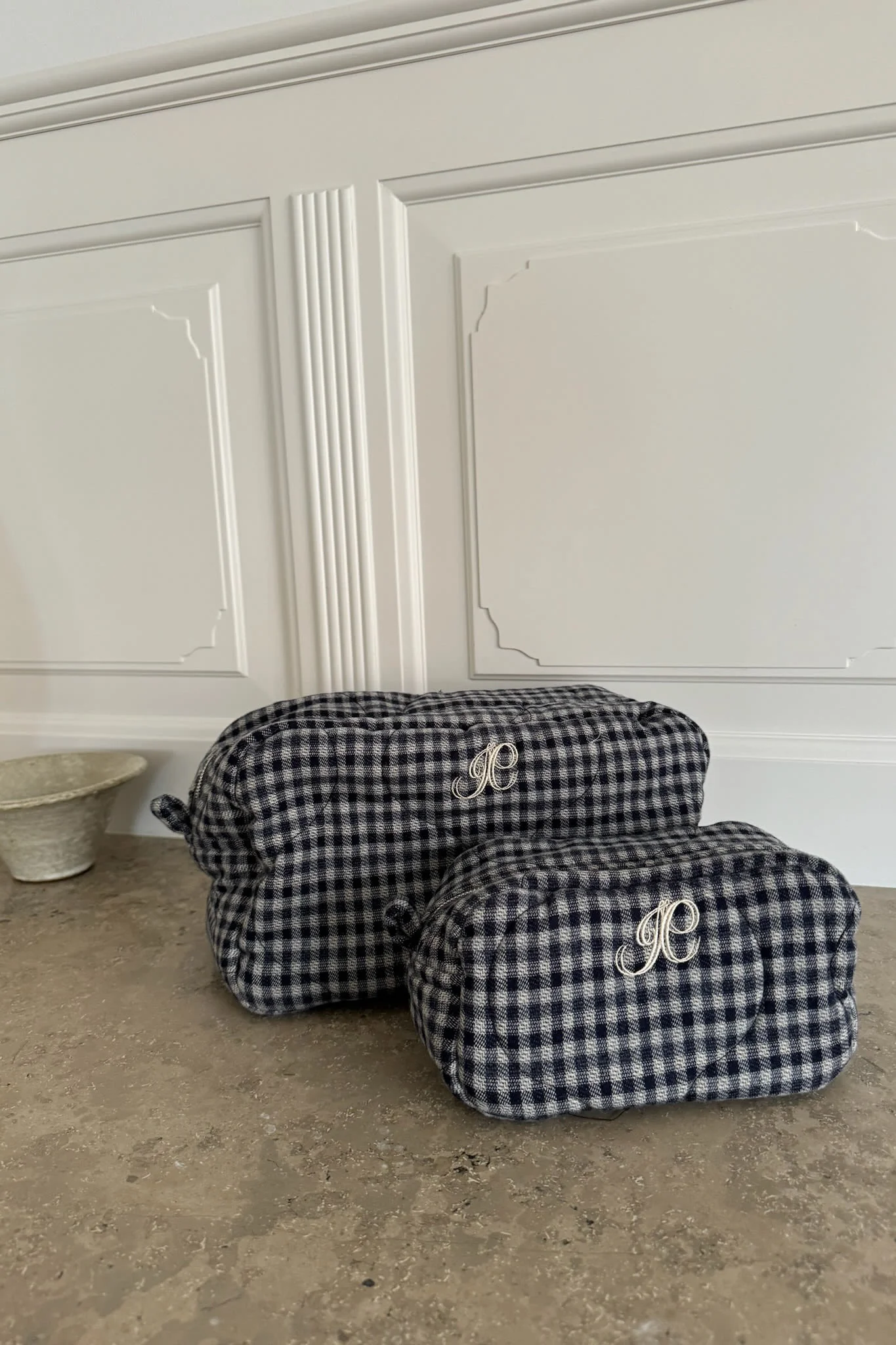 EmilieIC Mini Cosmetic Bag - Navy Checks - Image 4