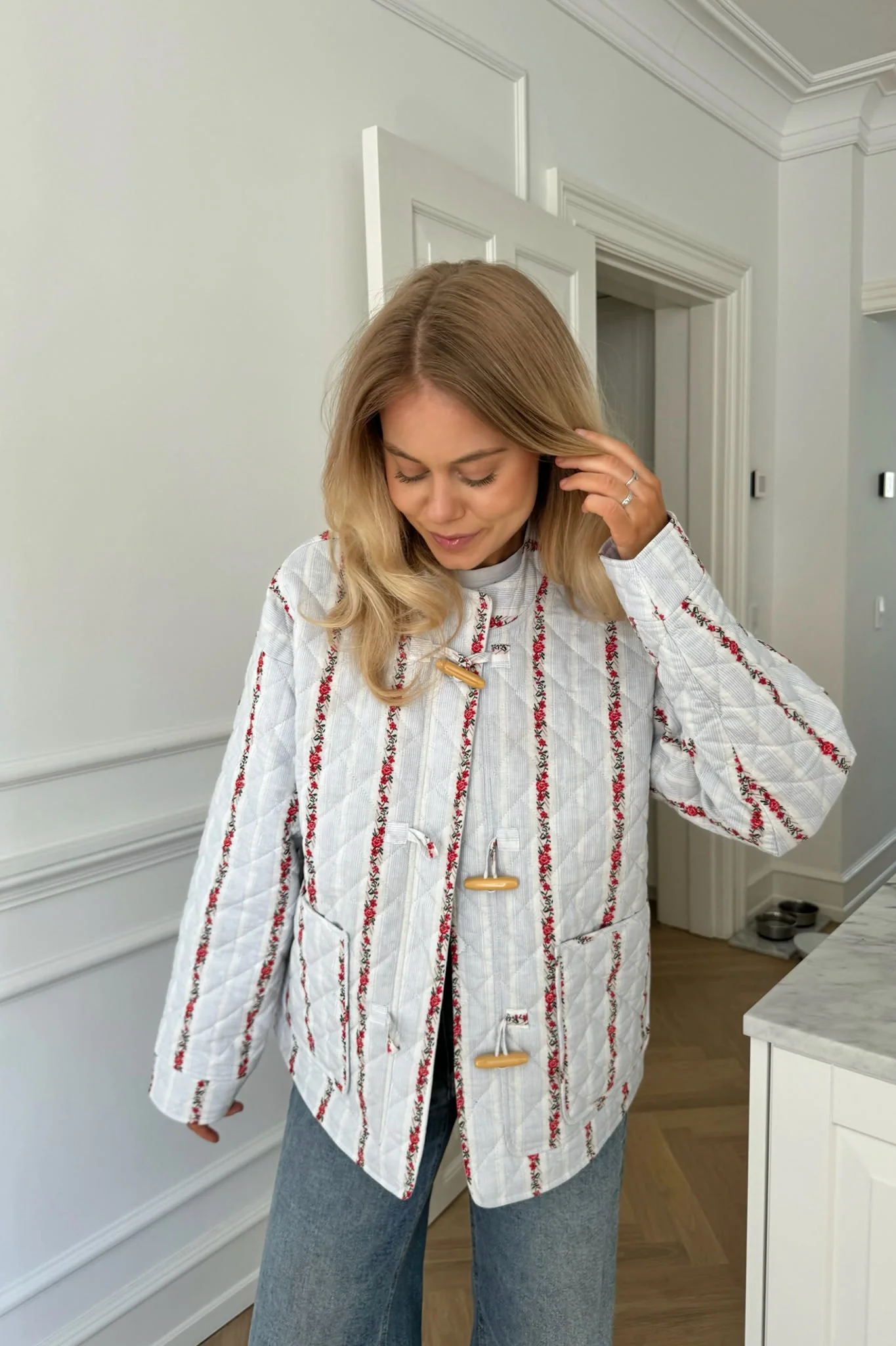 EmmaIC Quilted Jacket - Blue Red Flower Stripe - Image 5