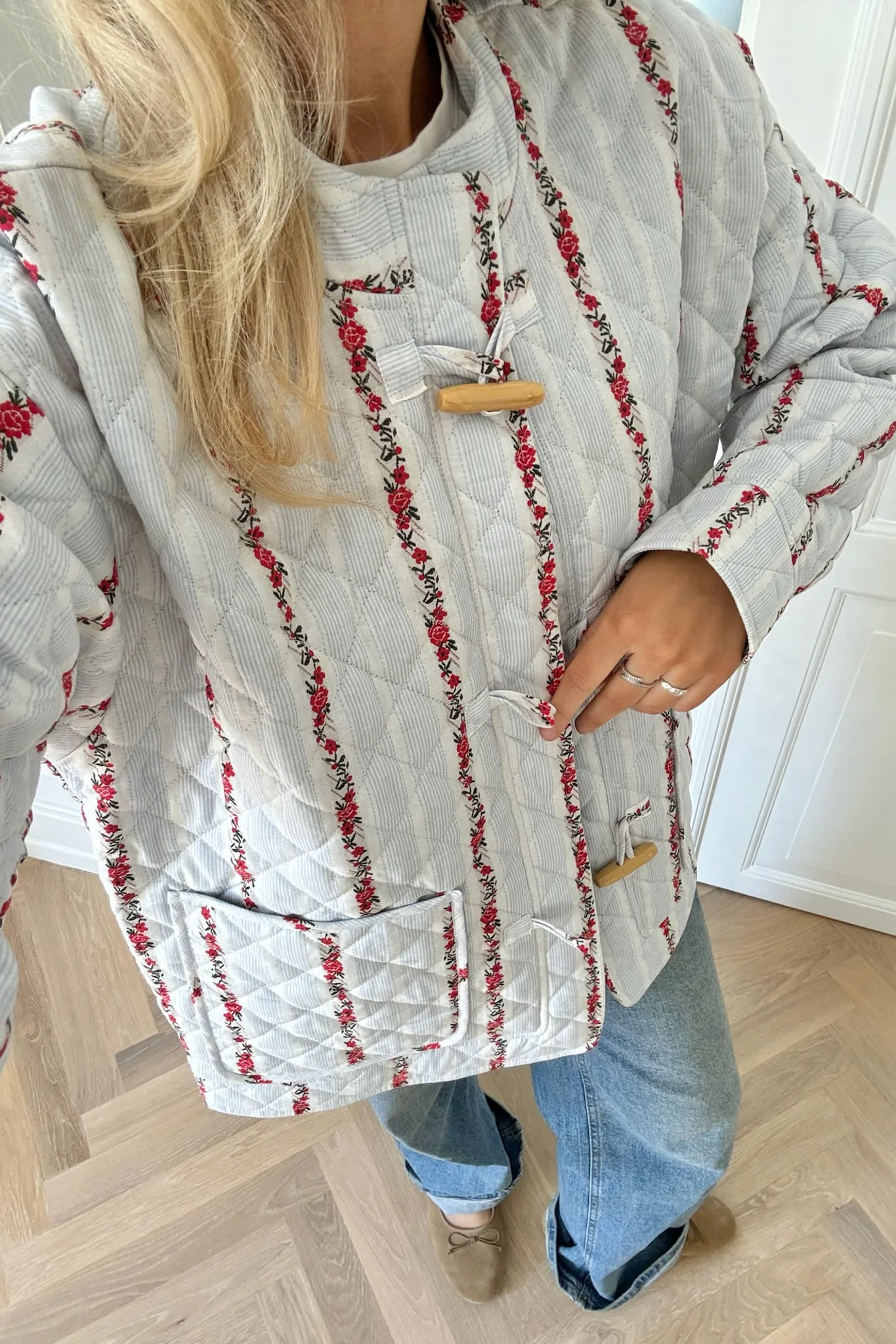 EmmaIC Quilted Jacket - Blue Red Flower Stripe - Image 6