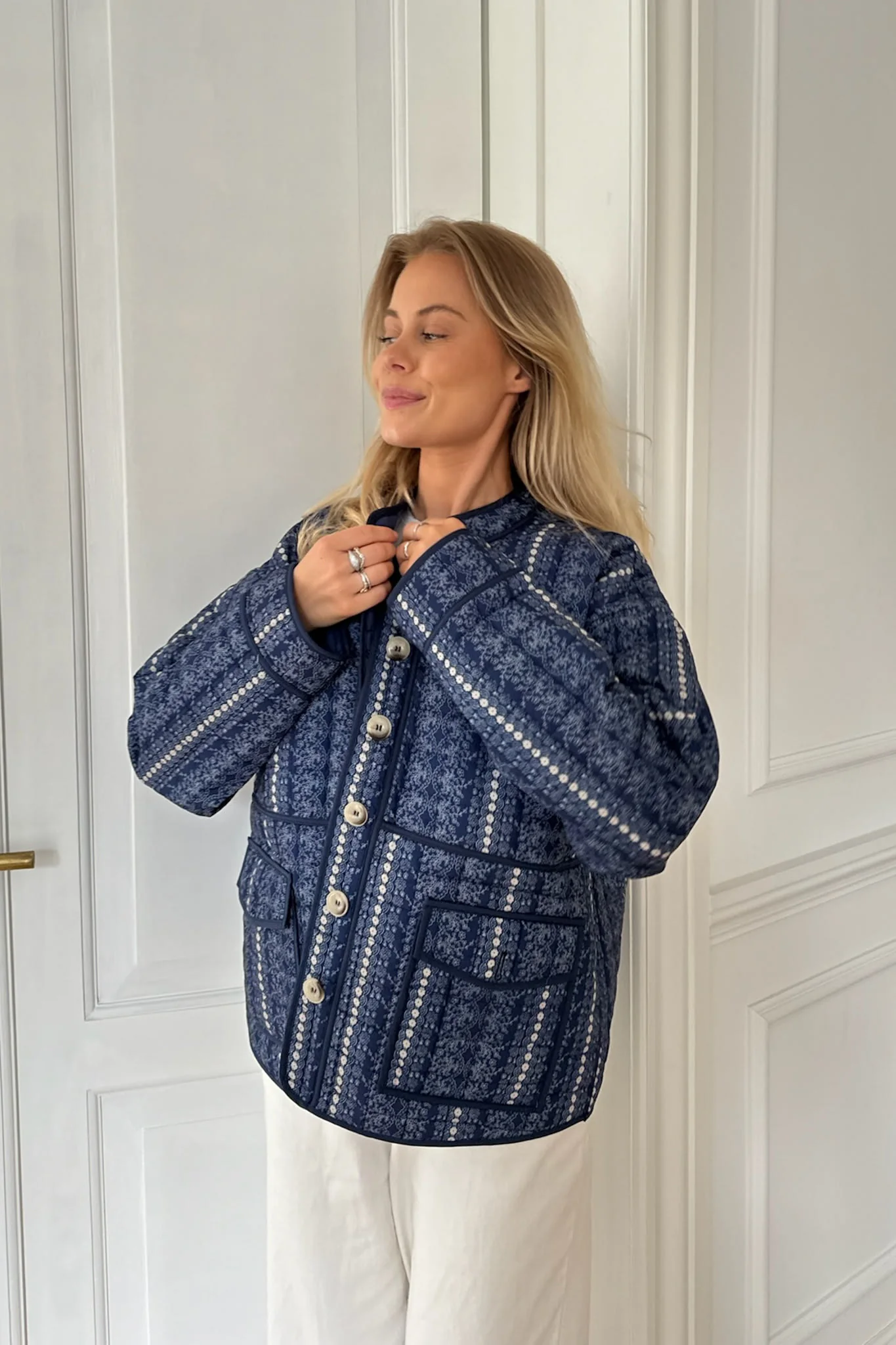 EmmyIC Quilted Jacket - Navy Flower Print - Image 3