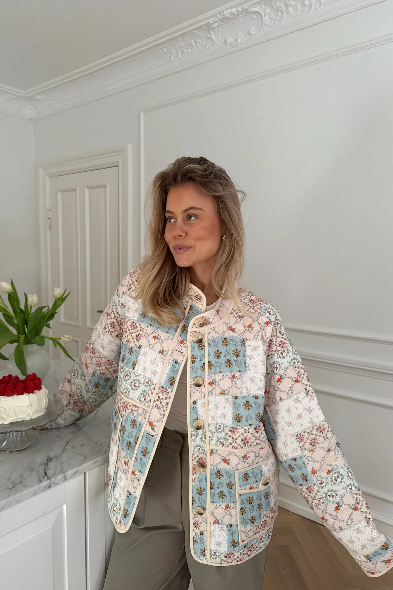 EmmyIC Quilted Jacket - Blue Multicolor Flower Print - Image 3