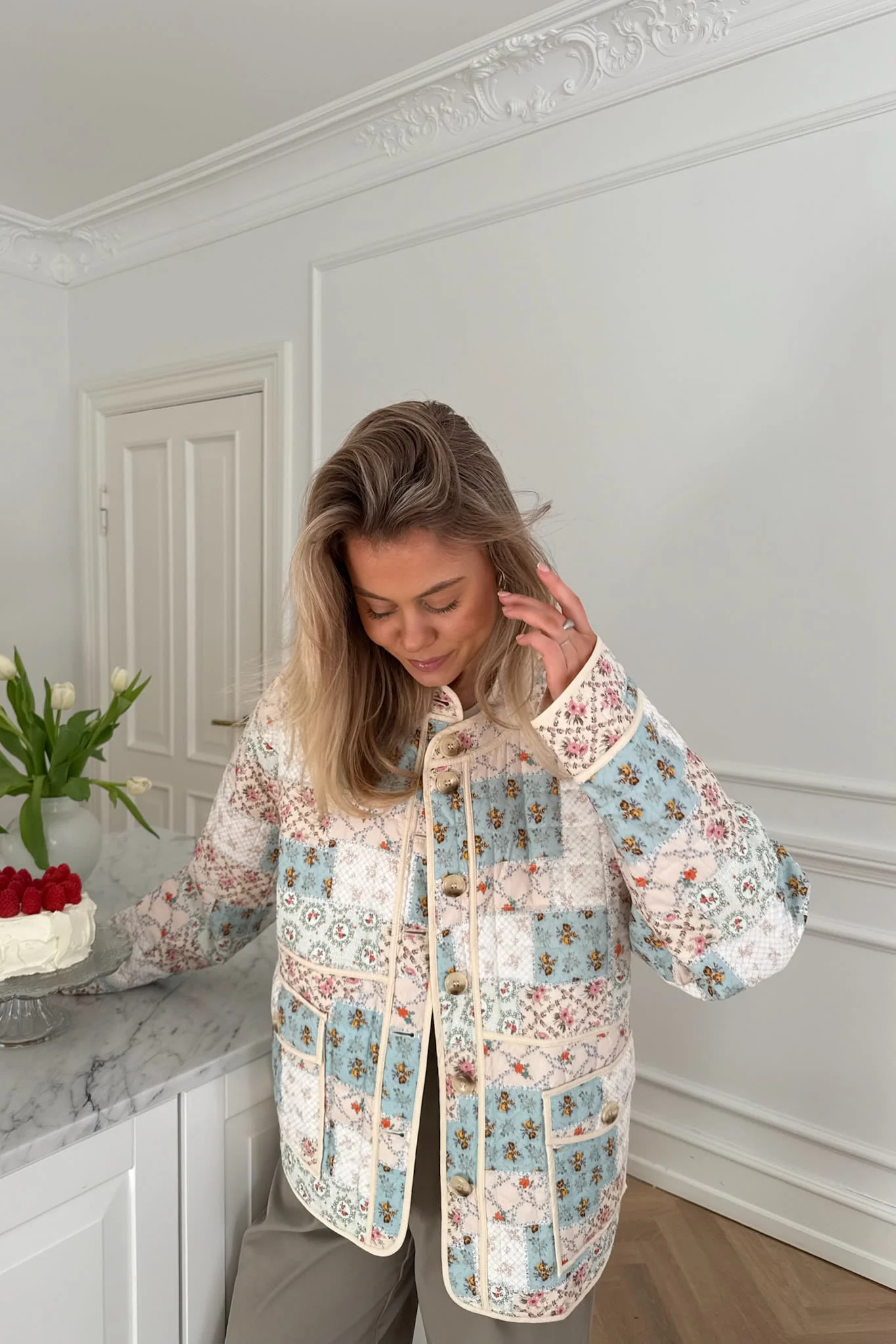 EmmyIC Quilted Jacket - Blue Multicolor Flower Print - Image 4