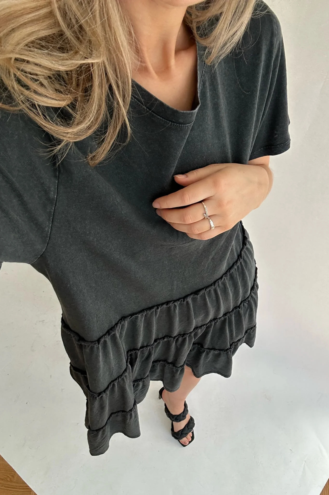 JDYFarock SS Short Layer Dress - Phantom - Image 2