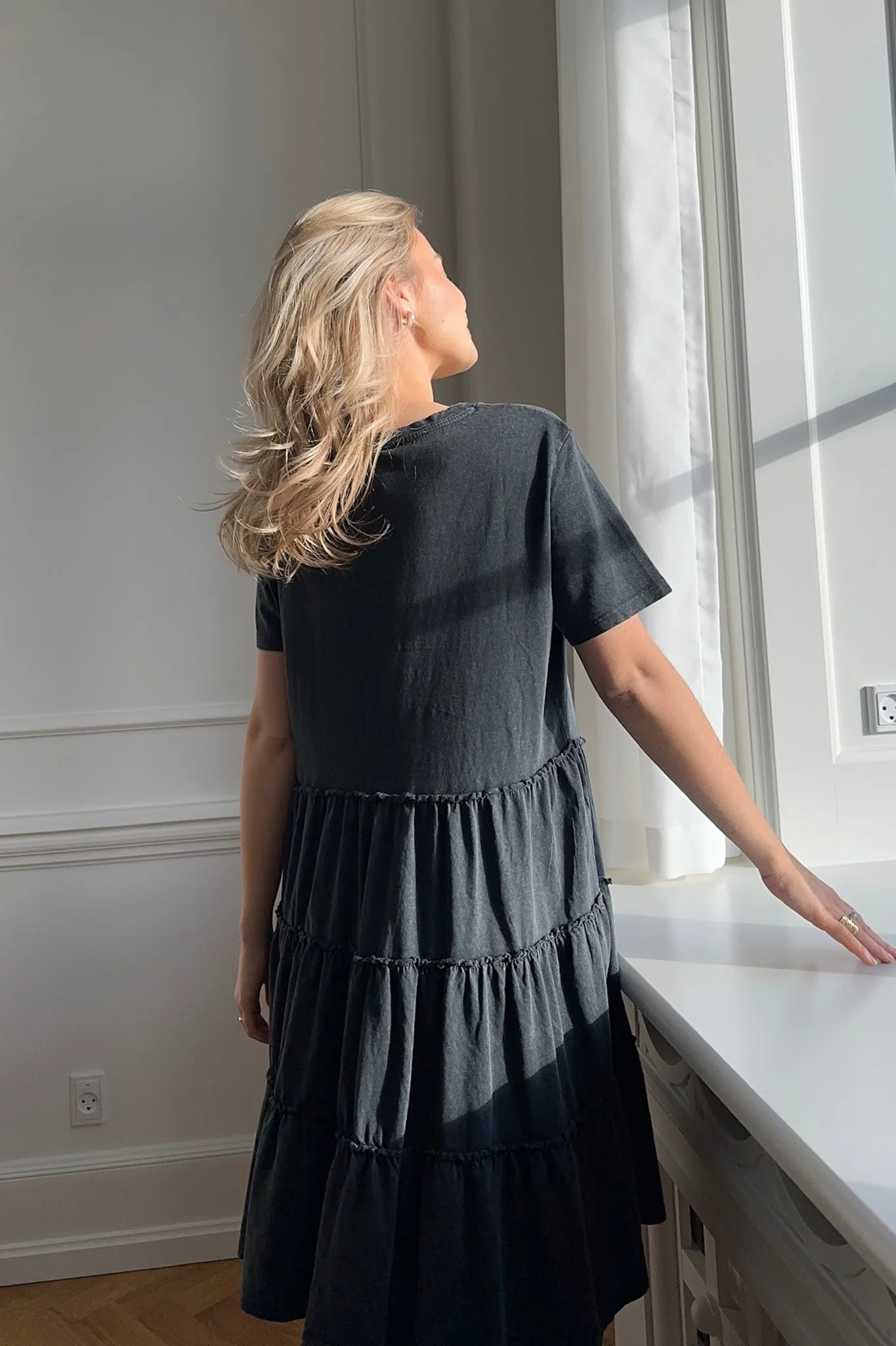 JDYFarock SS Short Layer Dress - Phantom - Image 3