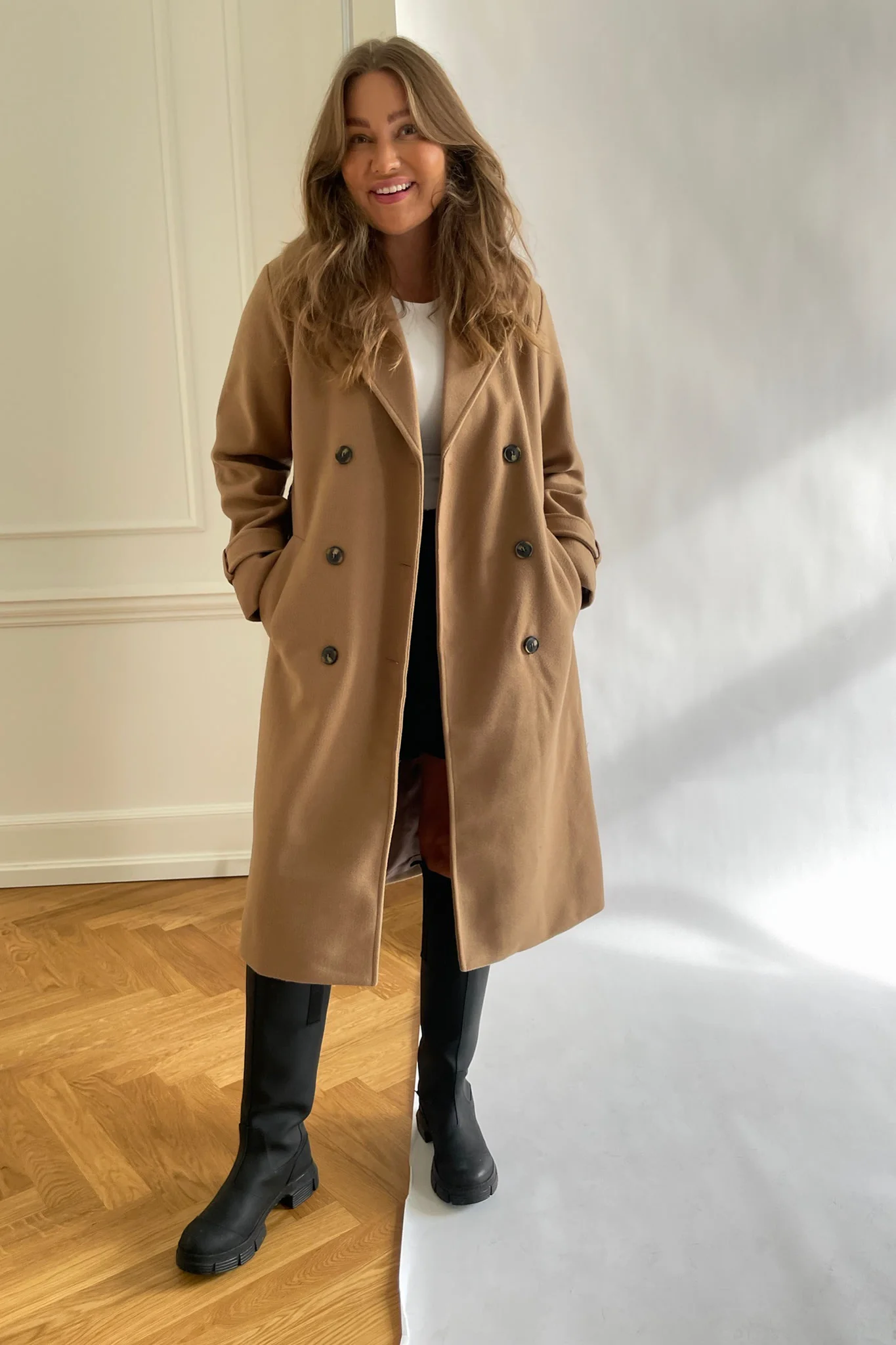 VMFortunevega Long Trenchcoat - Toasted Coconut Solid - Image 5