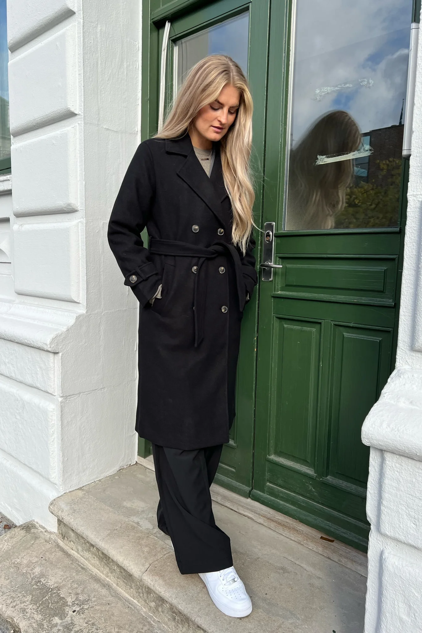 VMFortunevega Long Trenchcoat - Black Solid - Image 2