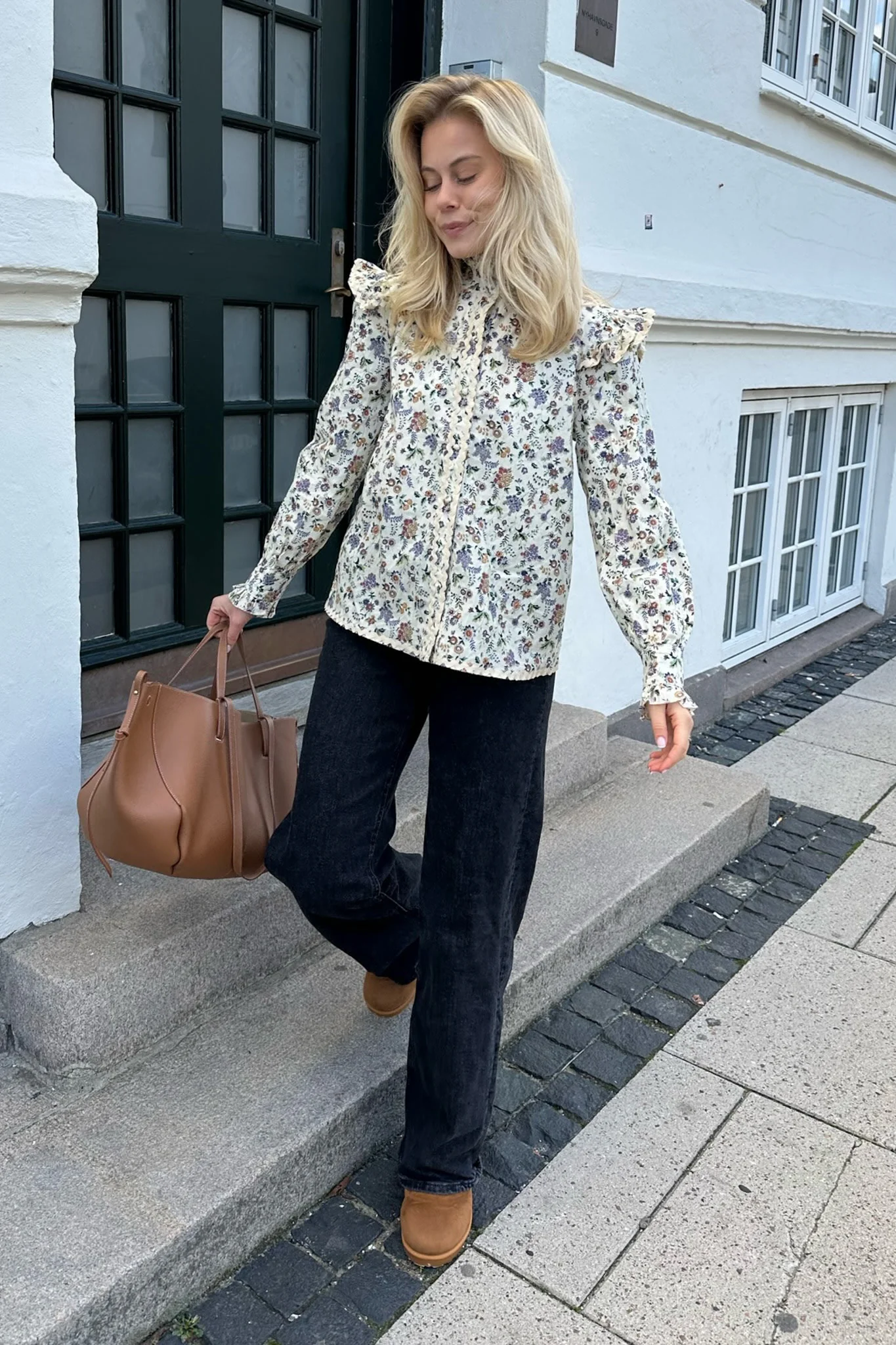 FrejaIC Shirt - Cream Multi Flower - Image 3