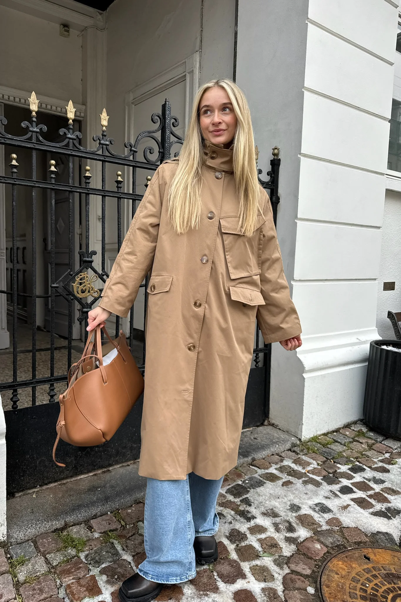 FrejaIC Trenchcoat  - Brown - Image 2