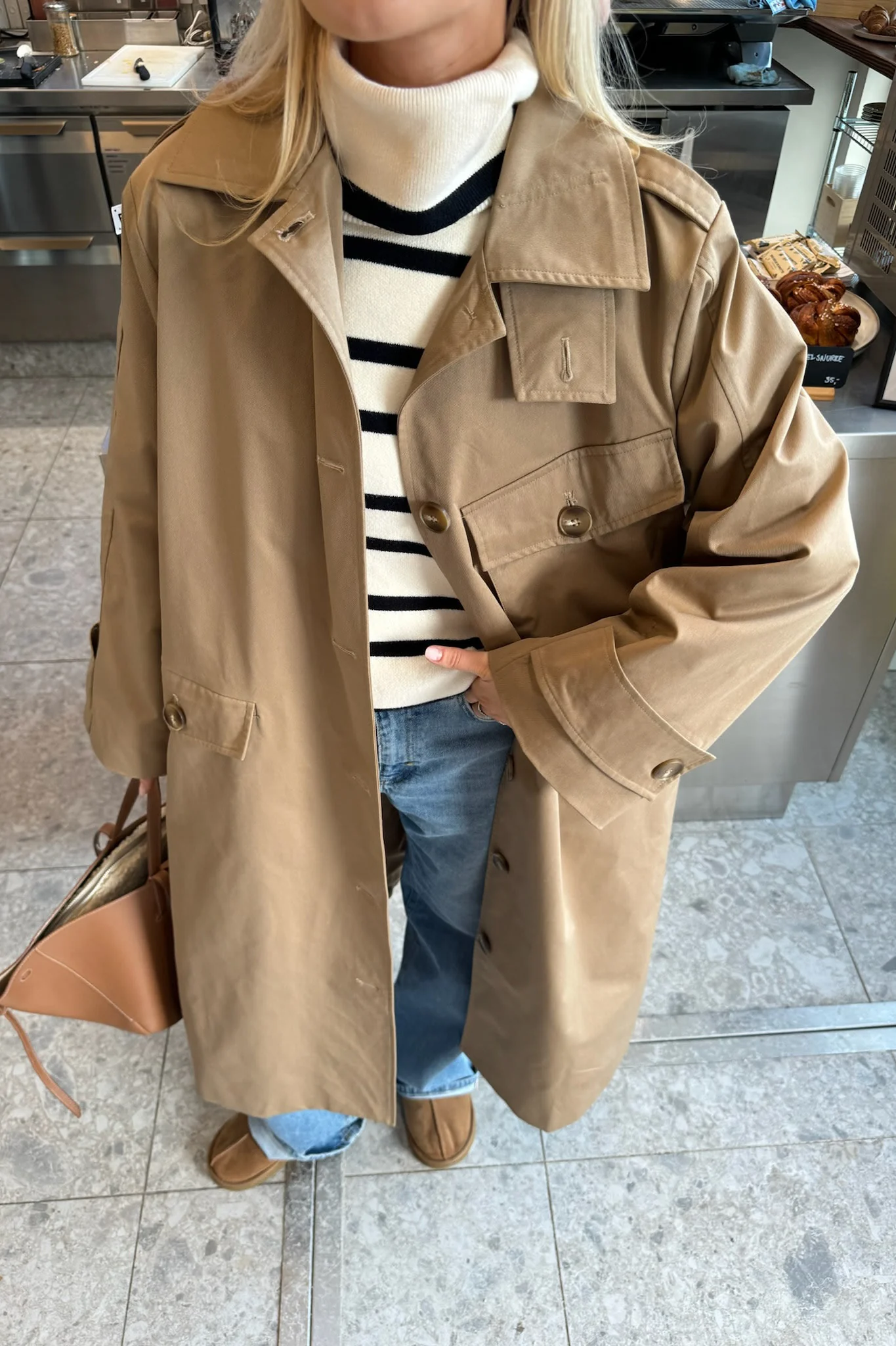 FrejaIC Trenchcoat  - Brown - Image 3