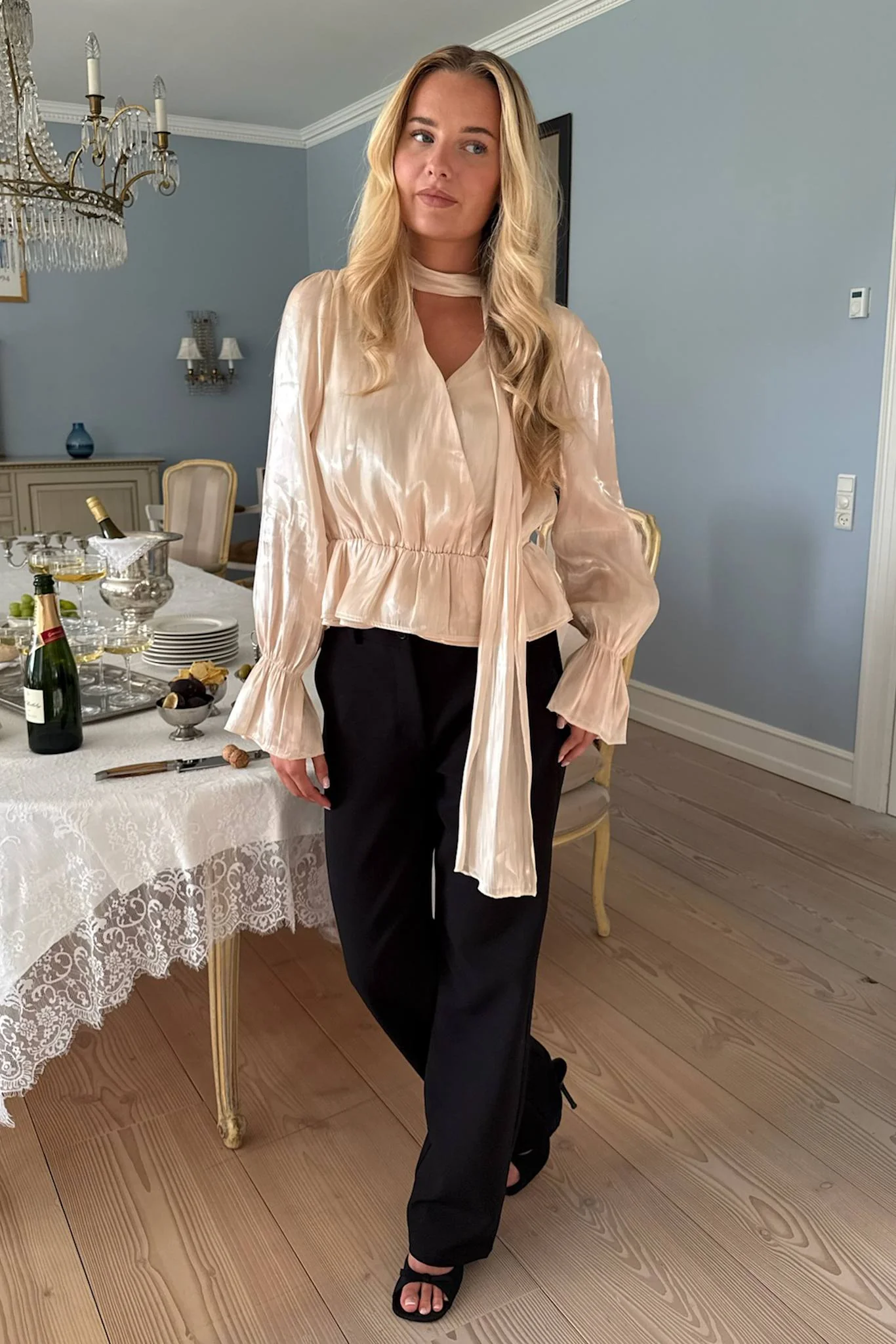 FreyaIC Shirt - Champagne - Image 8