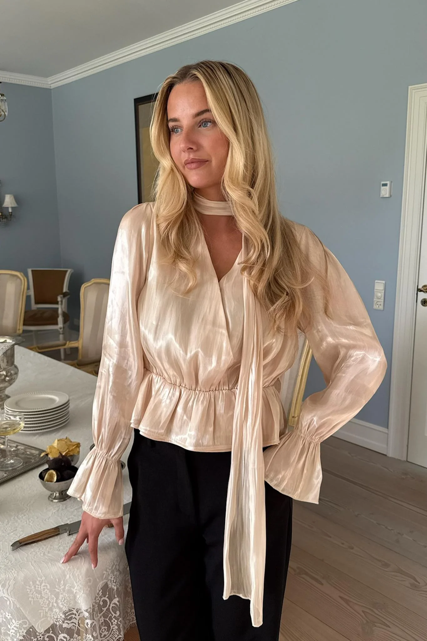 FreyaIC Shirt - Champagne - Image 9