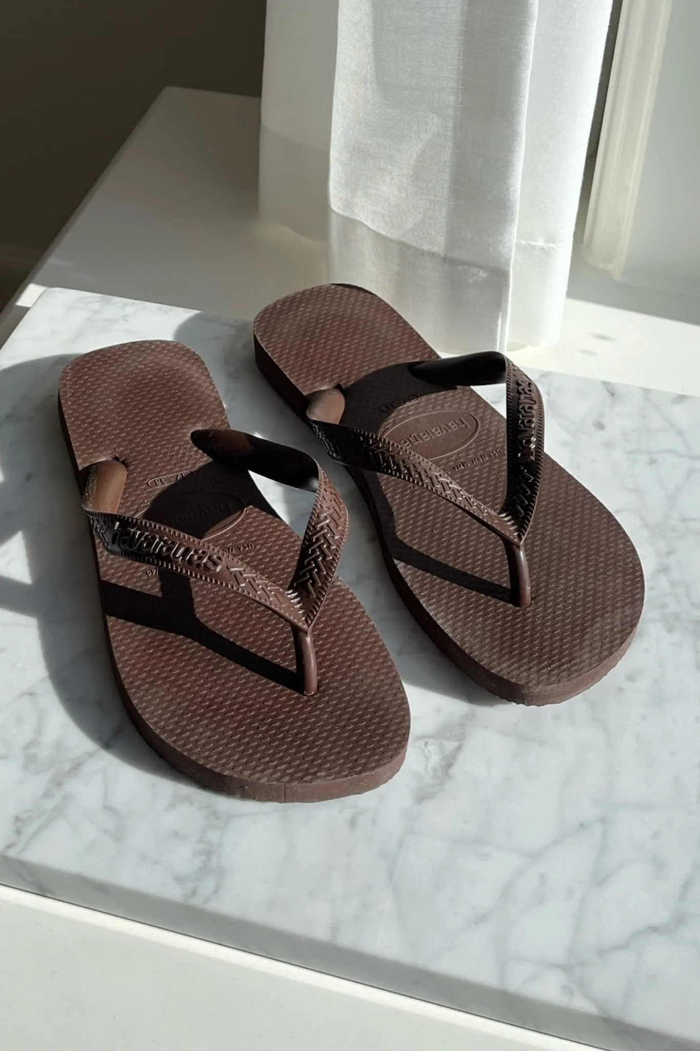 Havaianas Top Flip Flop - Dark Brown - Image 3