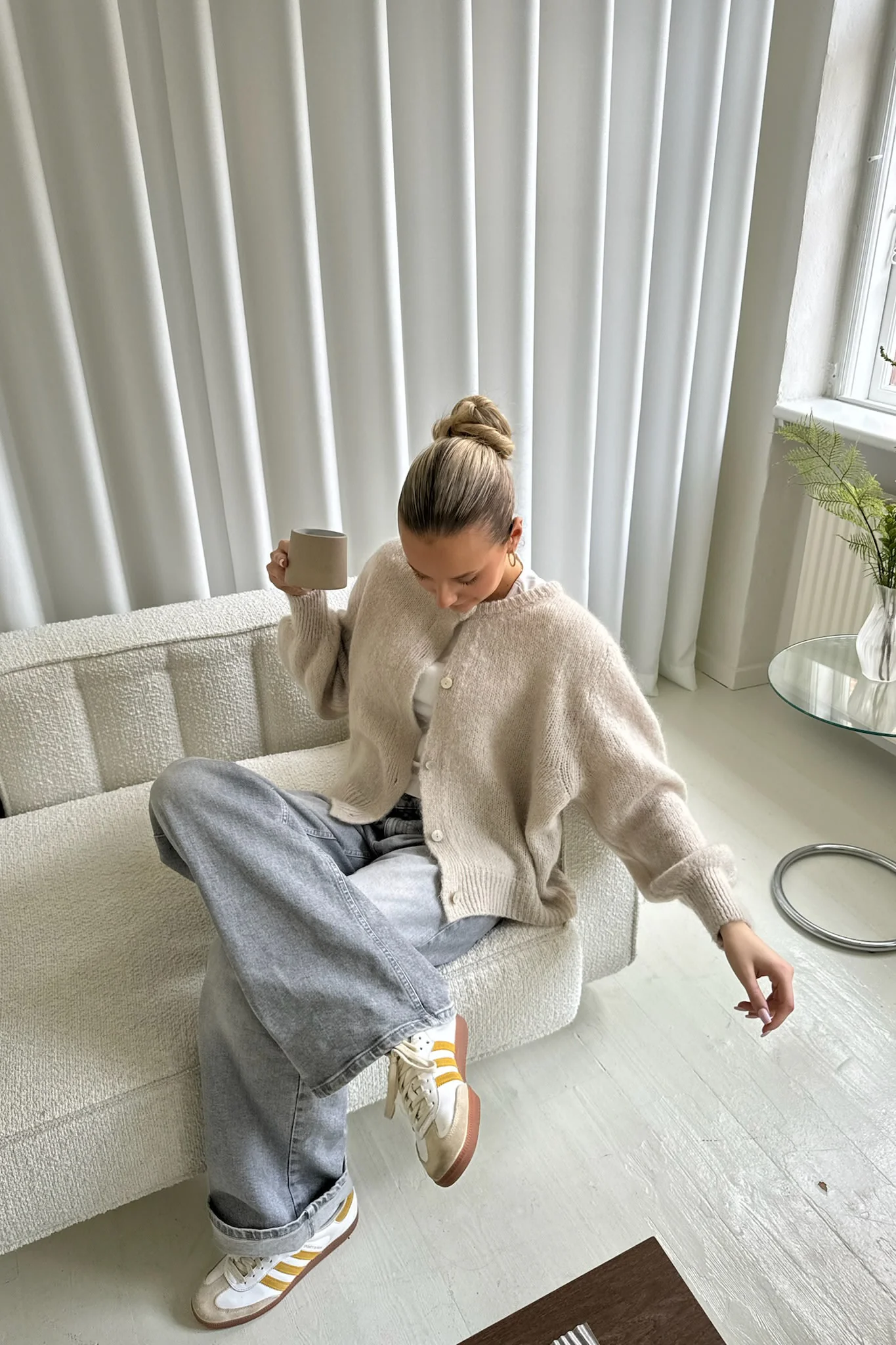IdaIC Cardigan - Beige - Image 11