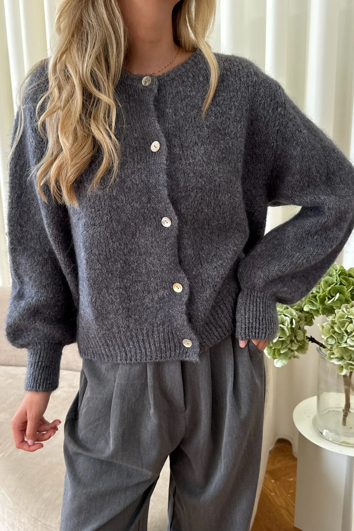 IdaIC Cardigan - Dark Grey - Image 4