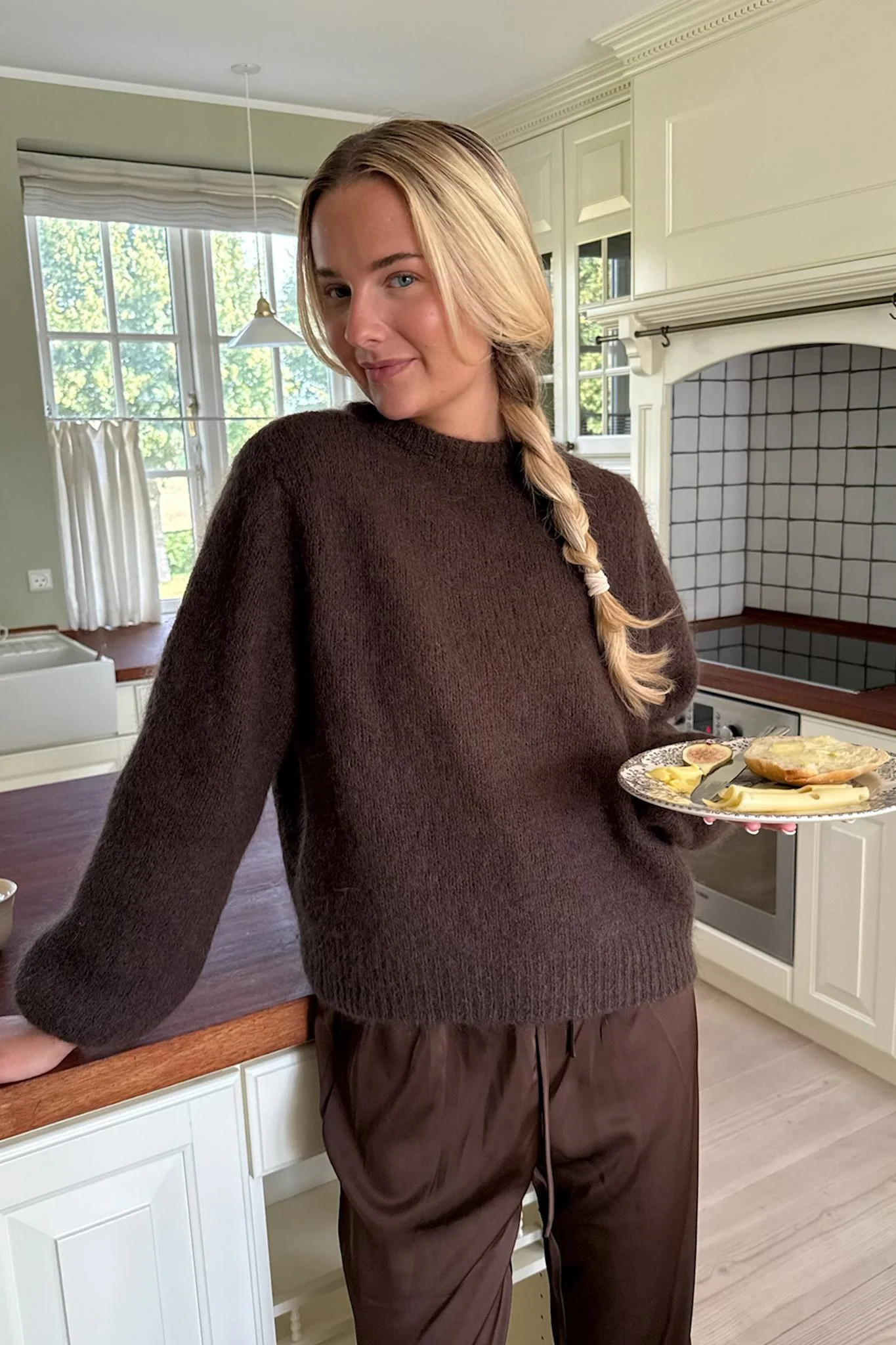 IdaIC Pullover - Dark Brown - Image 7