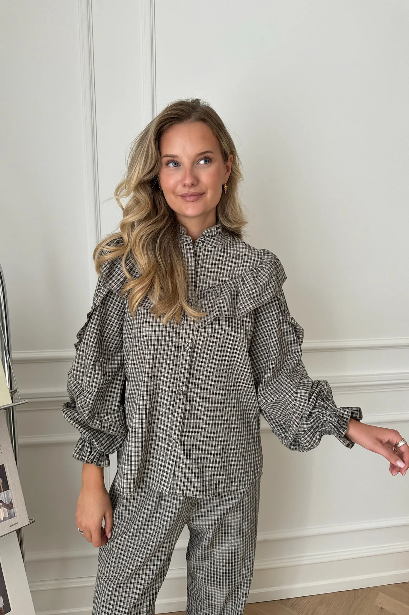 IsaIC Shirt - Black Small Check - Image 3