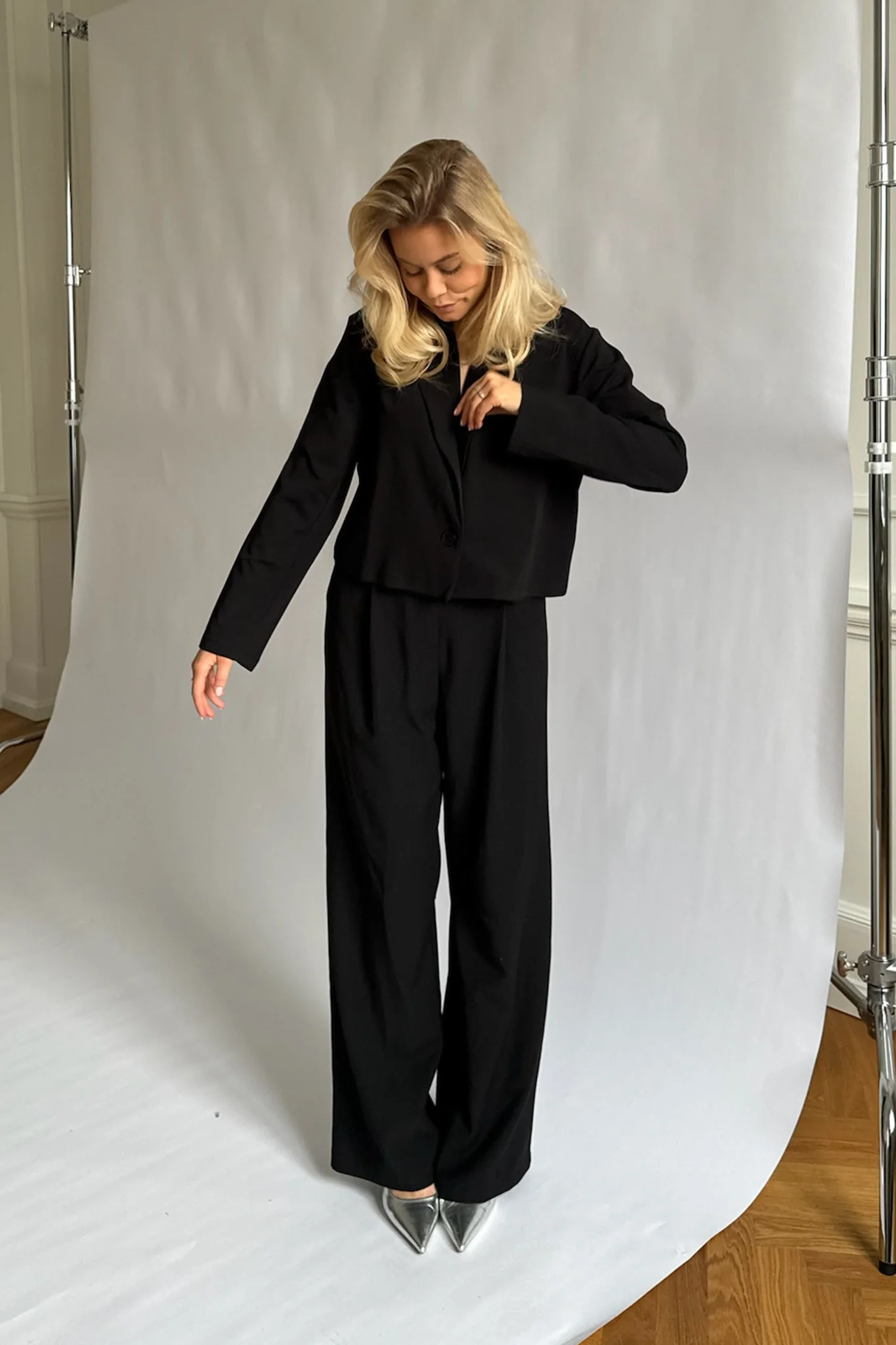 JDYTanja LS Short Blazer - Black - Image 8