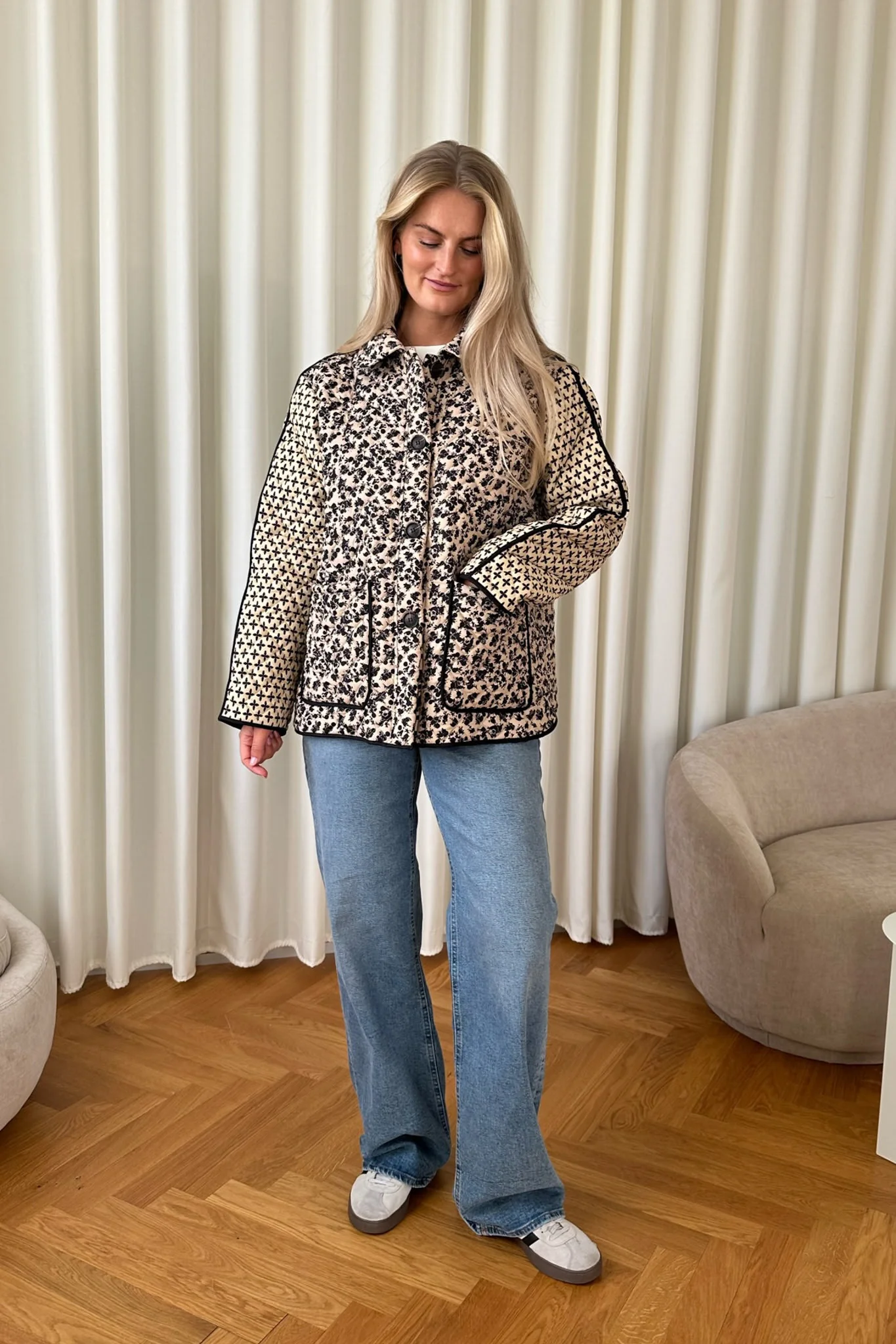 JosieIC Quilted Jacket - Multi Dark Print - Image 10