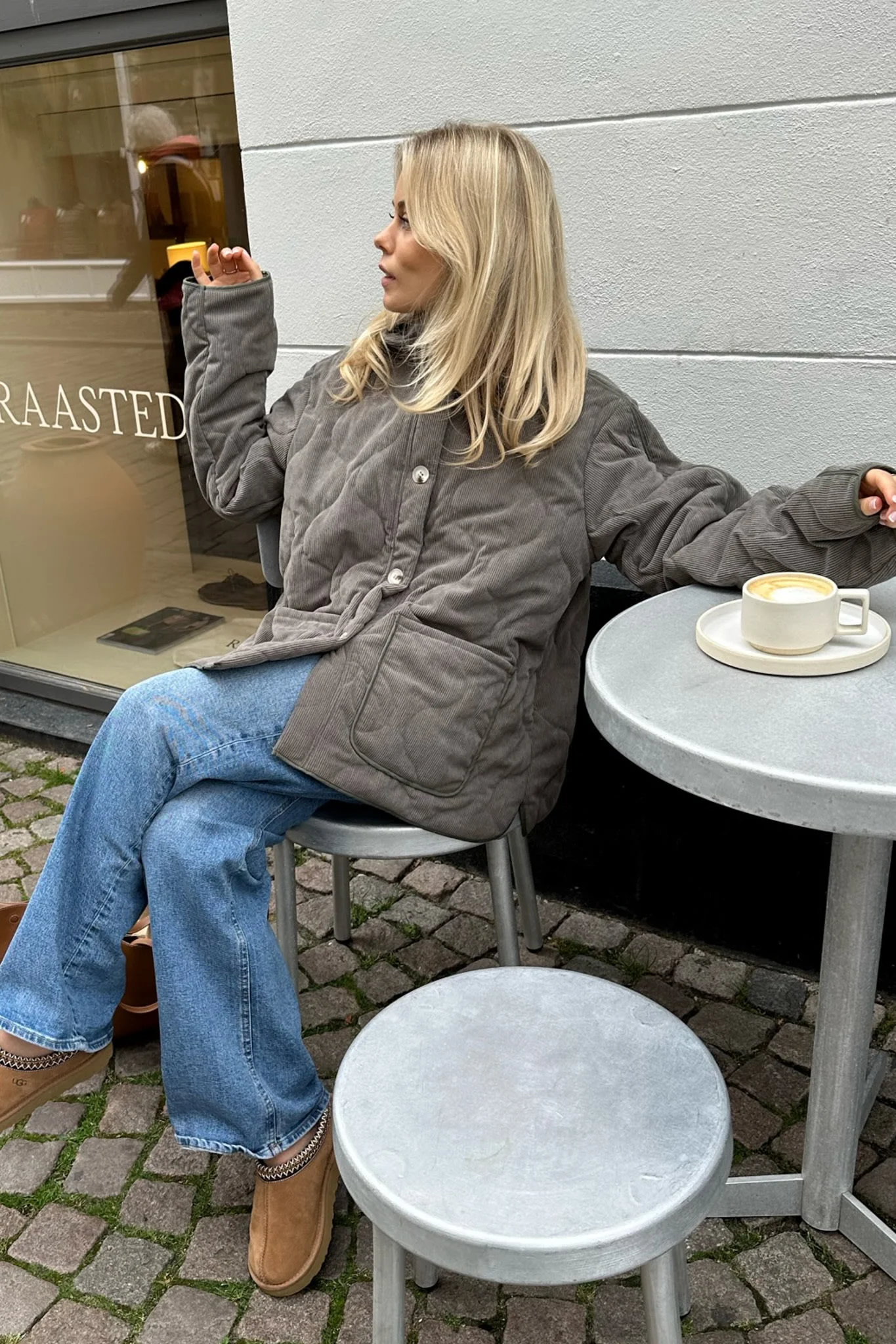 JosieIC Quilted Jacket - Grey Corduroy - Image 2