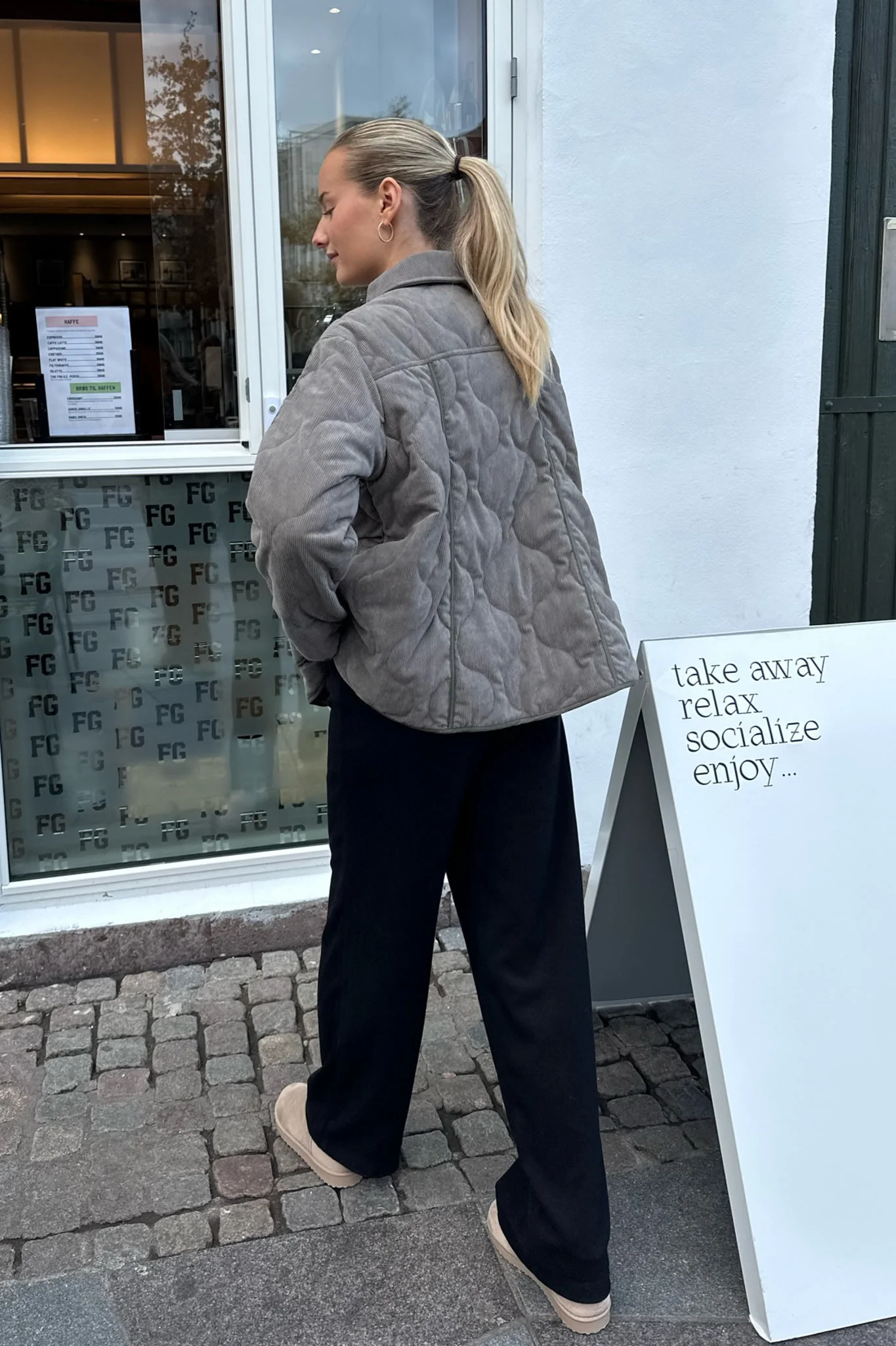 JosieIC Quilted Jacket - Grey Corduroy - Image 5