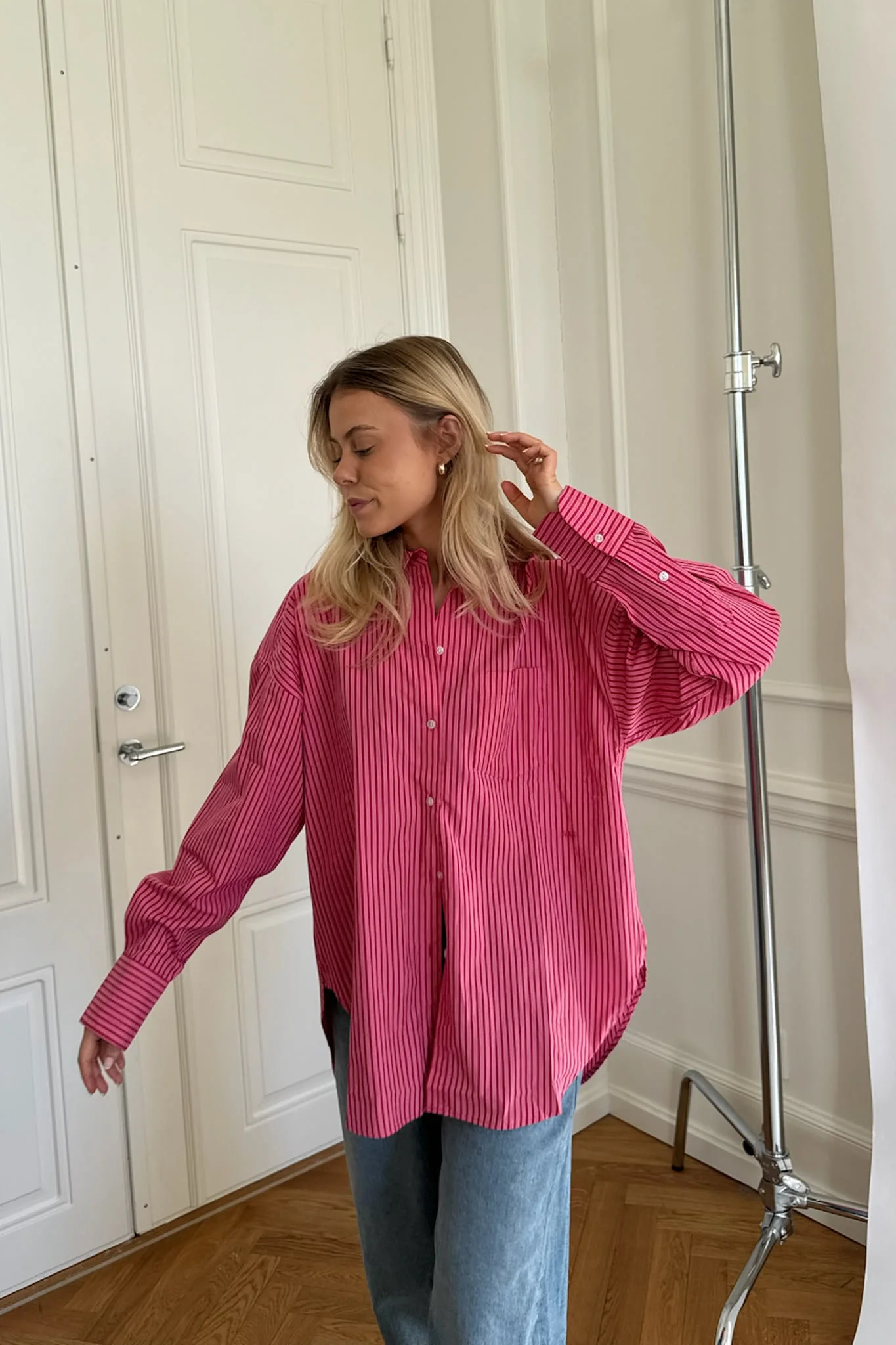 JXJamie LS Relaxed Poplin Shirt - Cerise Stripe - Image 5