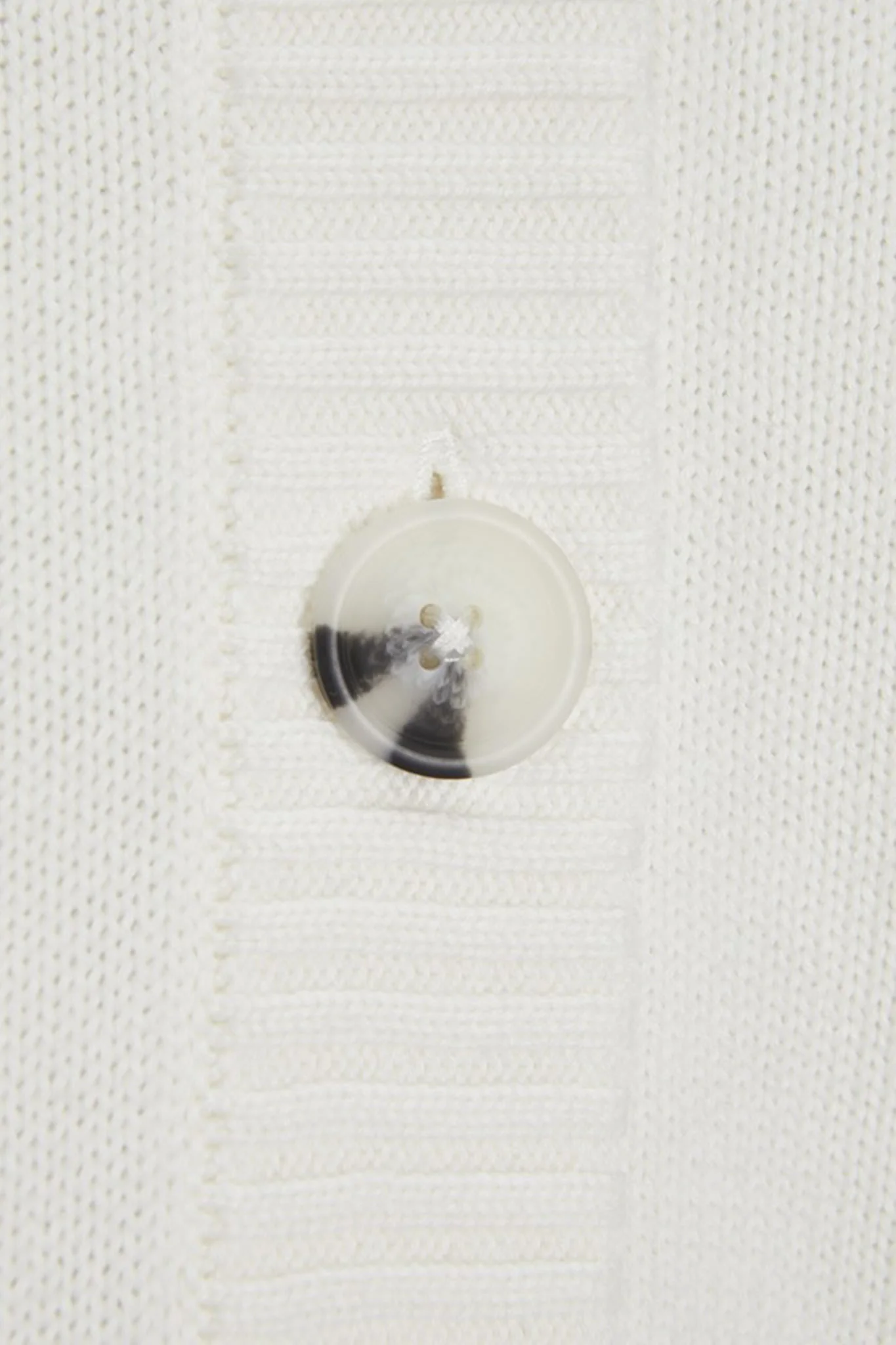 JXLexi Twist Cardigan Knit - Snow White - Image 8